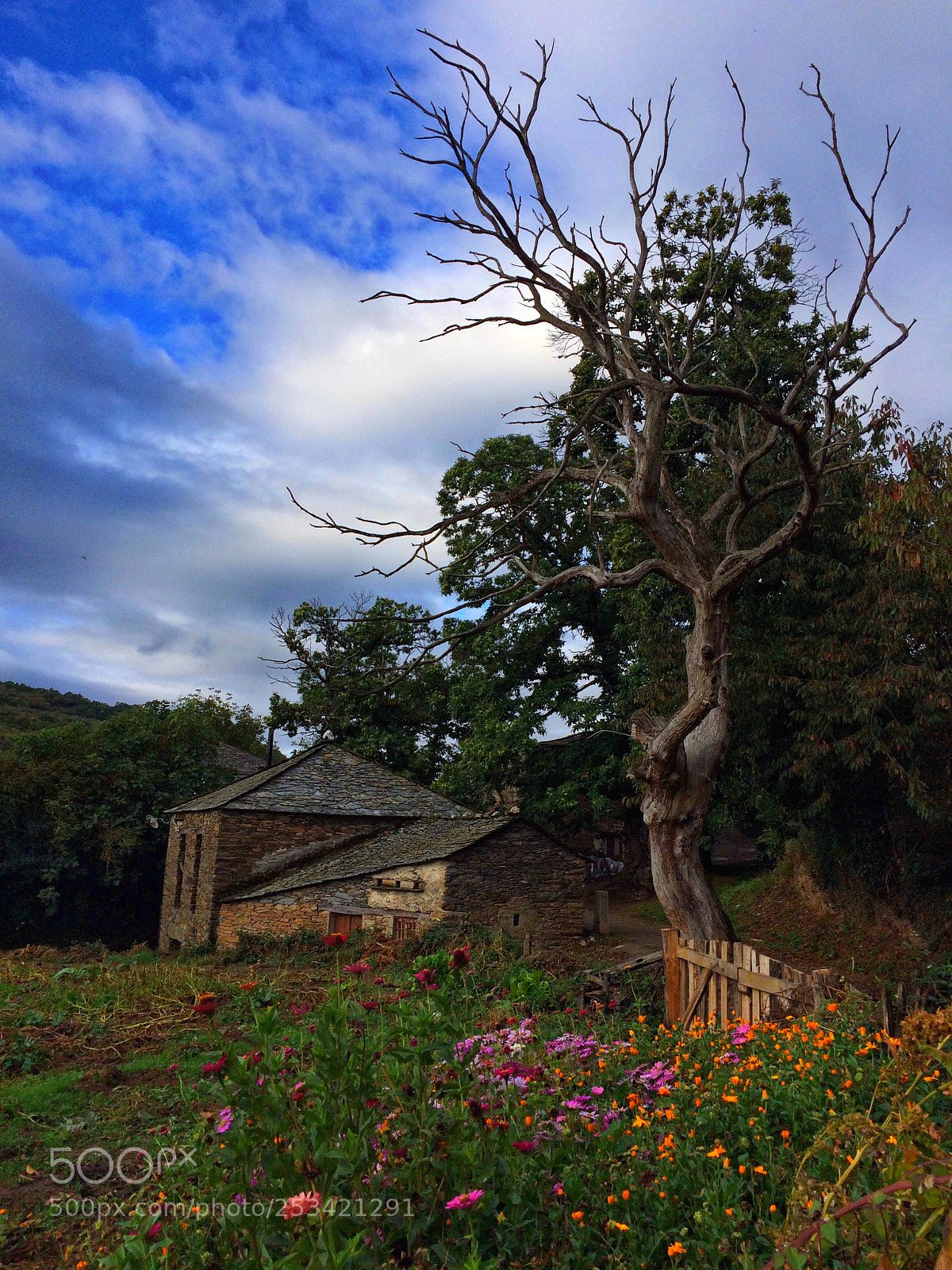 Apple iPhone 5s sample photo. Spanish village on a photography