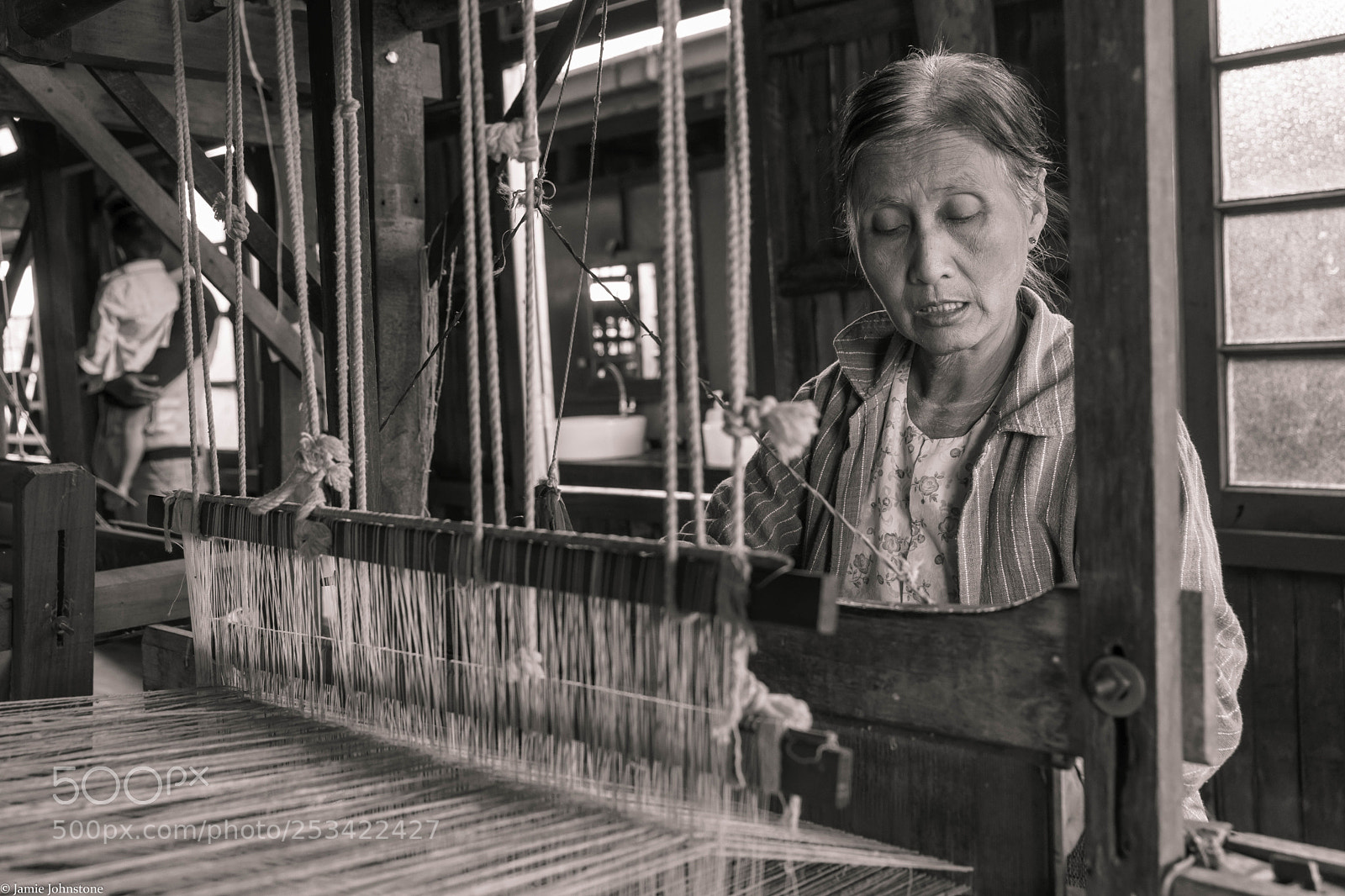 Sony a7 II sample photo. Weaving photography