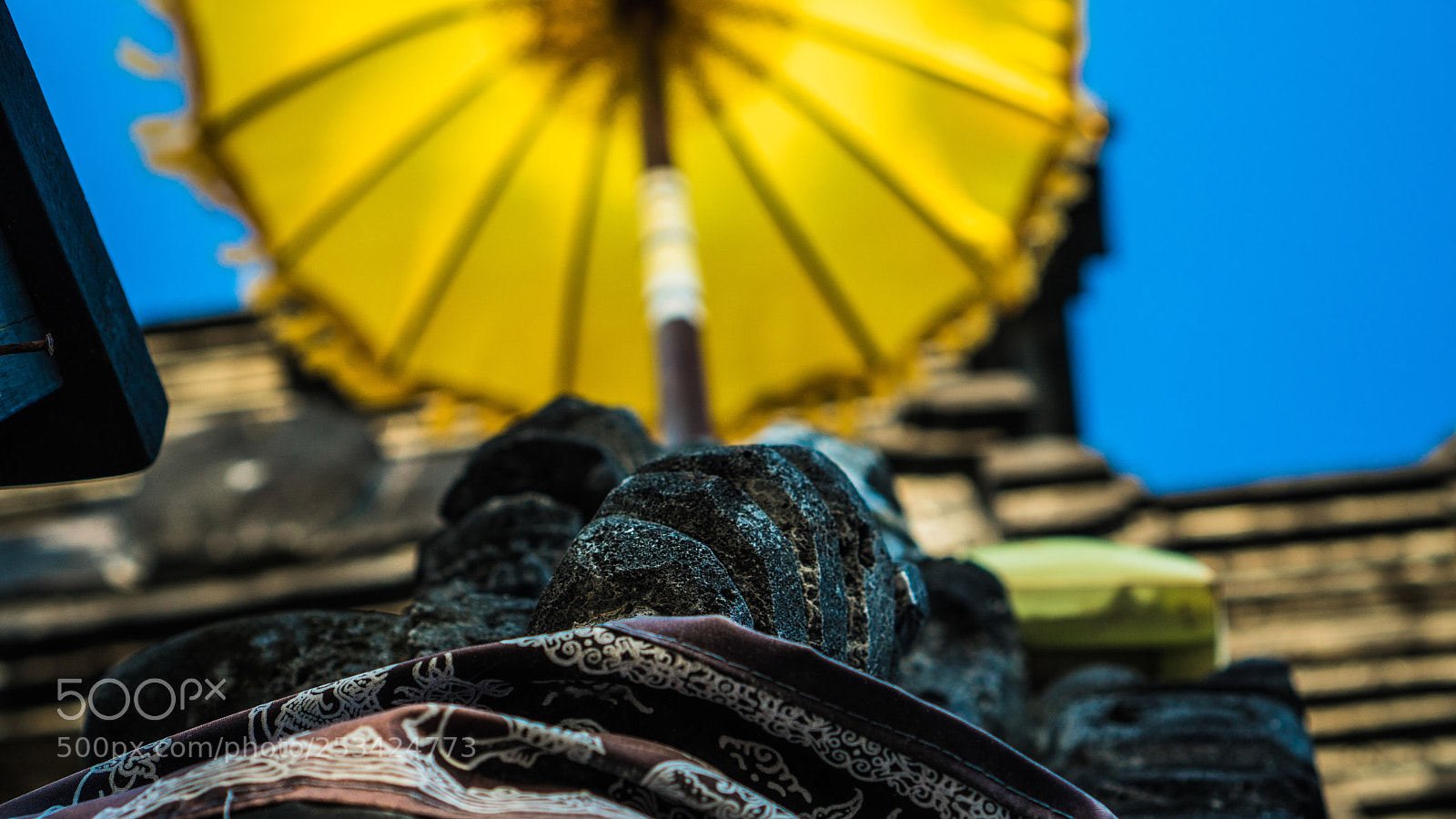 Sony a6300 sample photo. Yellow umbrella  photography