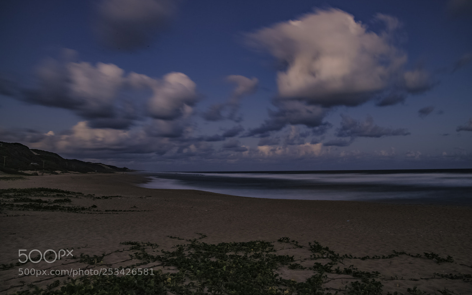 Canon EOS 6D Mark II sample photo. The blue hour at photography