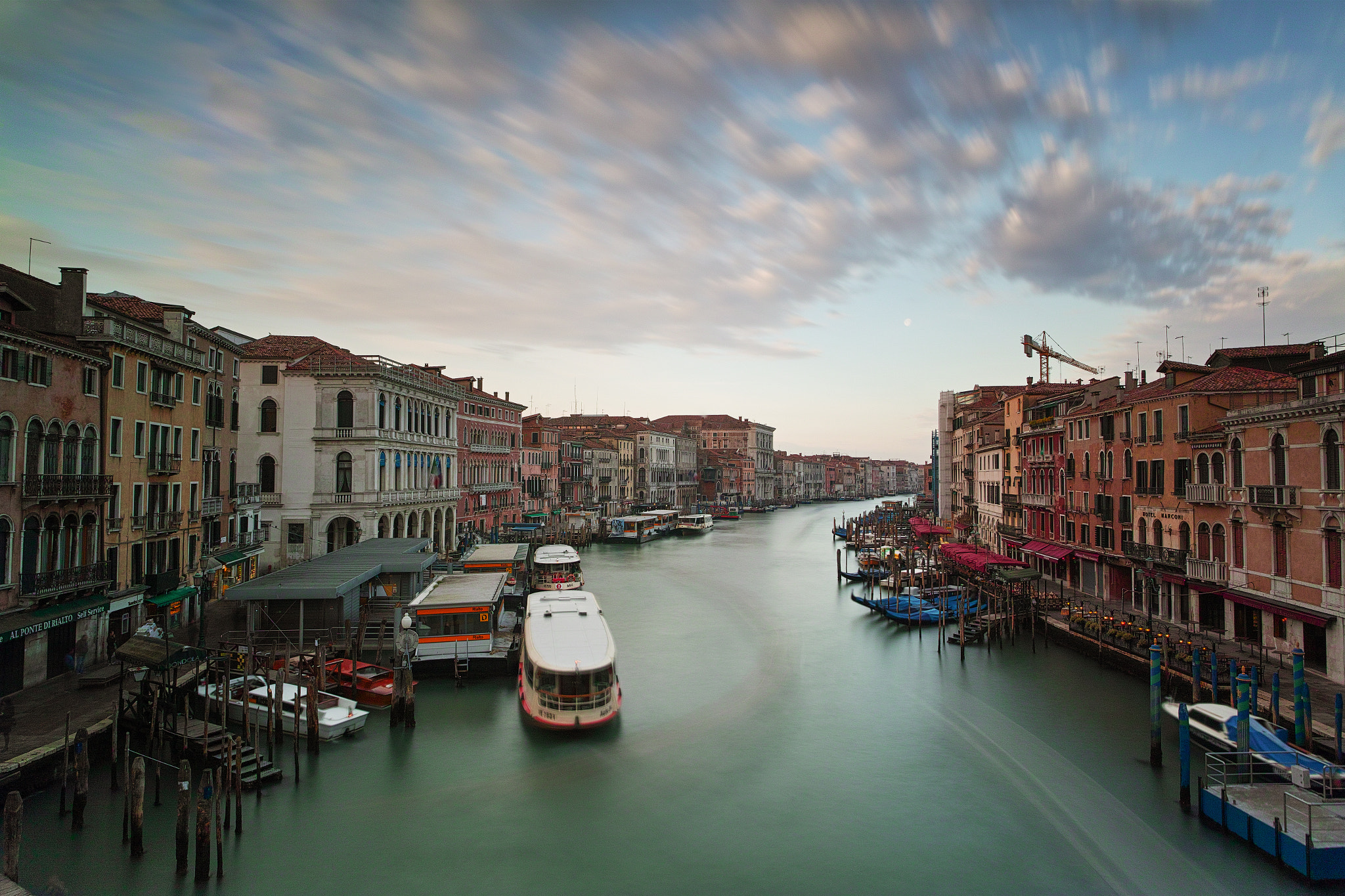 Sigma dp0 Quattro sample photo. "dawn in venice" photography