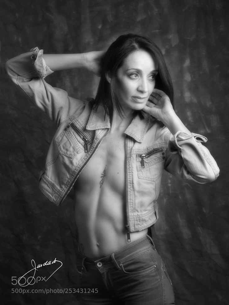 Nikon D700 sample photo. Atractiva photography