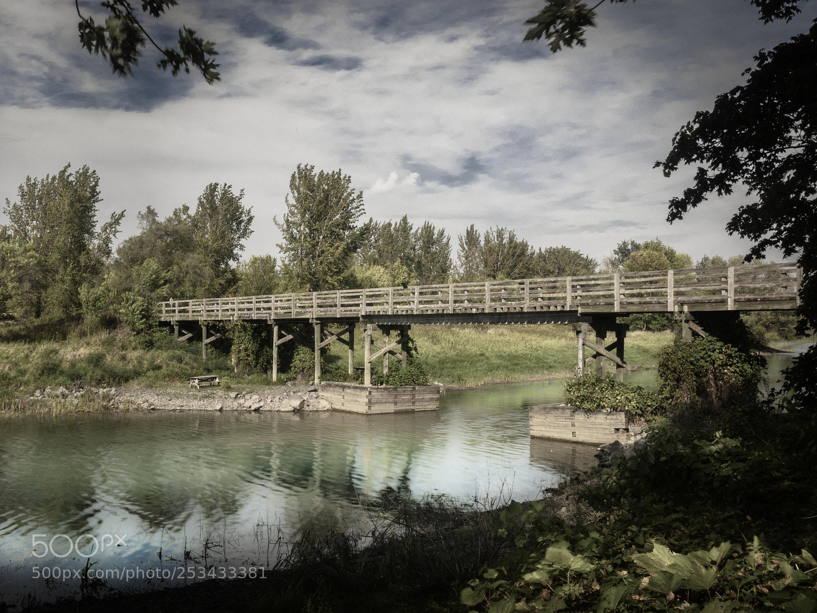 Olympus OM-D E-M1 sample photo. Wooden bridge photography