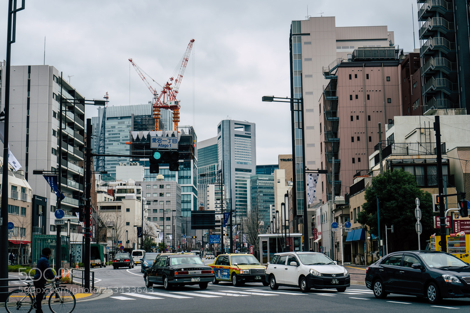 Sony a6300 sample photo. Busystreets photography