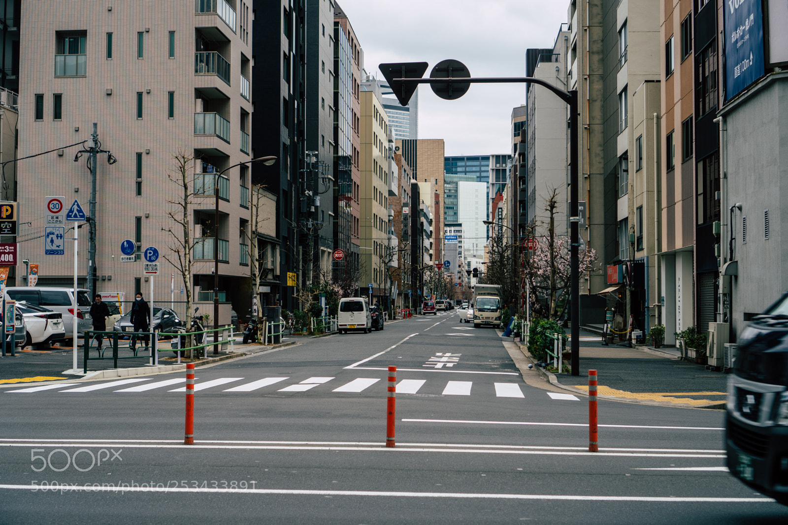 Sony a6300 sample photo. Emptystreet photography