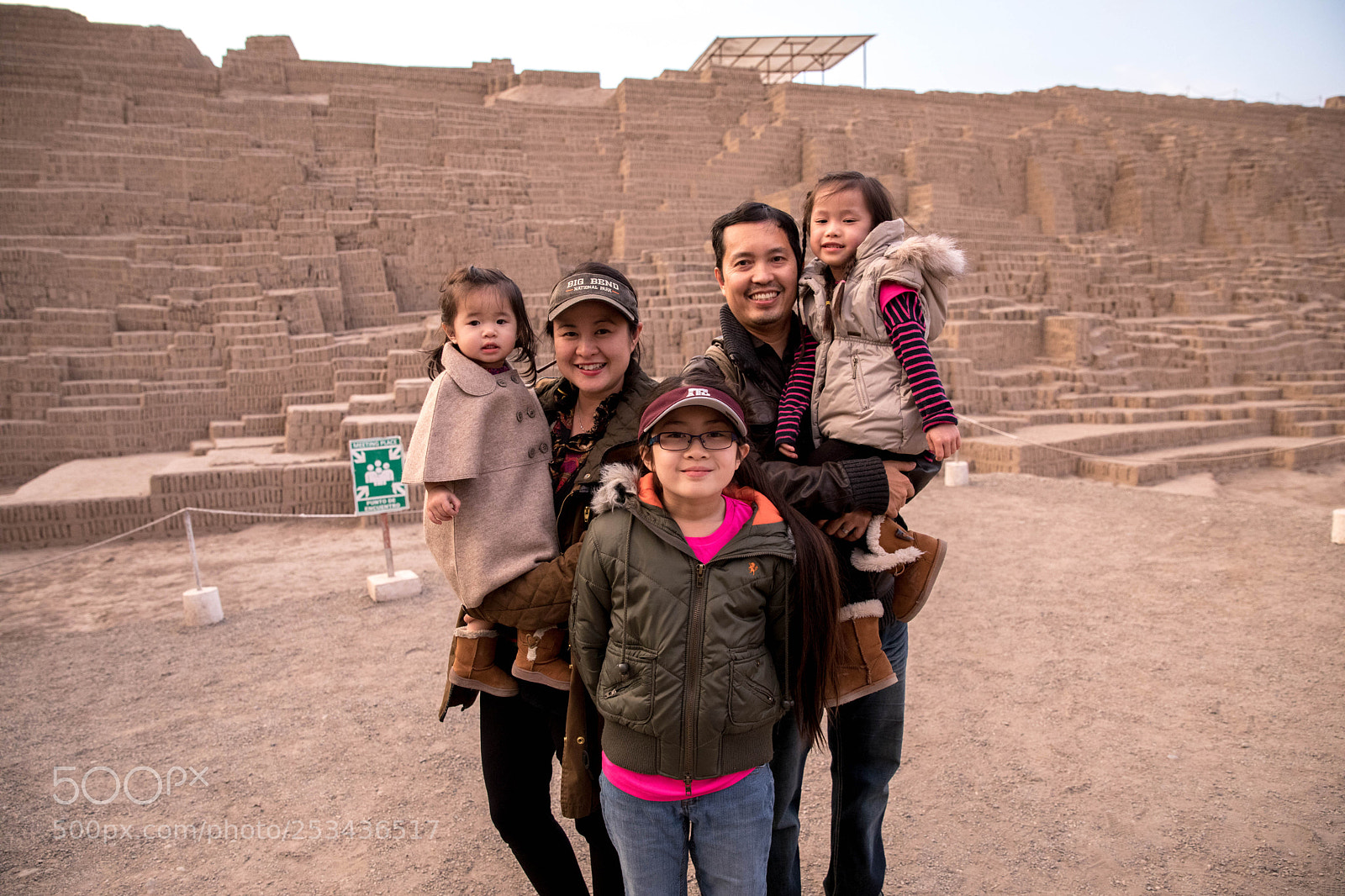 Canon EOS 5D Mark IV sample photo. Together in peru photography