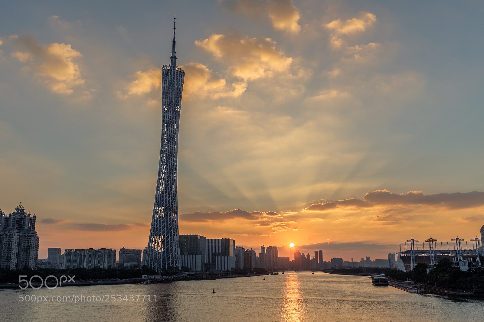 Fujifilm X100F sample photo. Canton tower sunset 10/19 photography