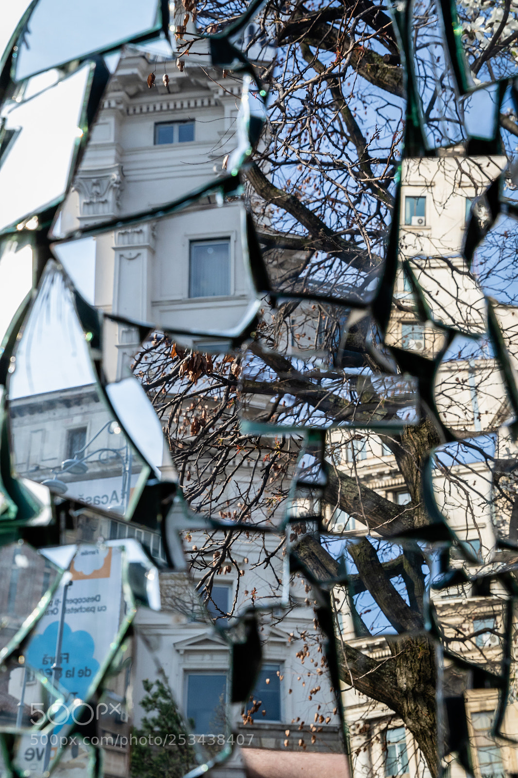 Canon EOS 7D Mark II sample photo. Broken city life photography