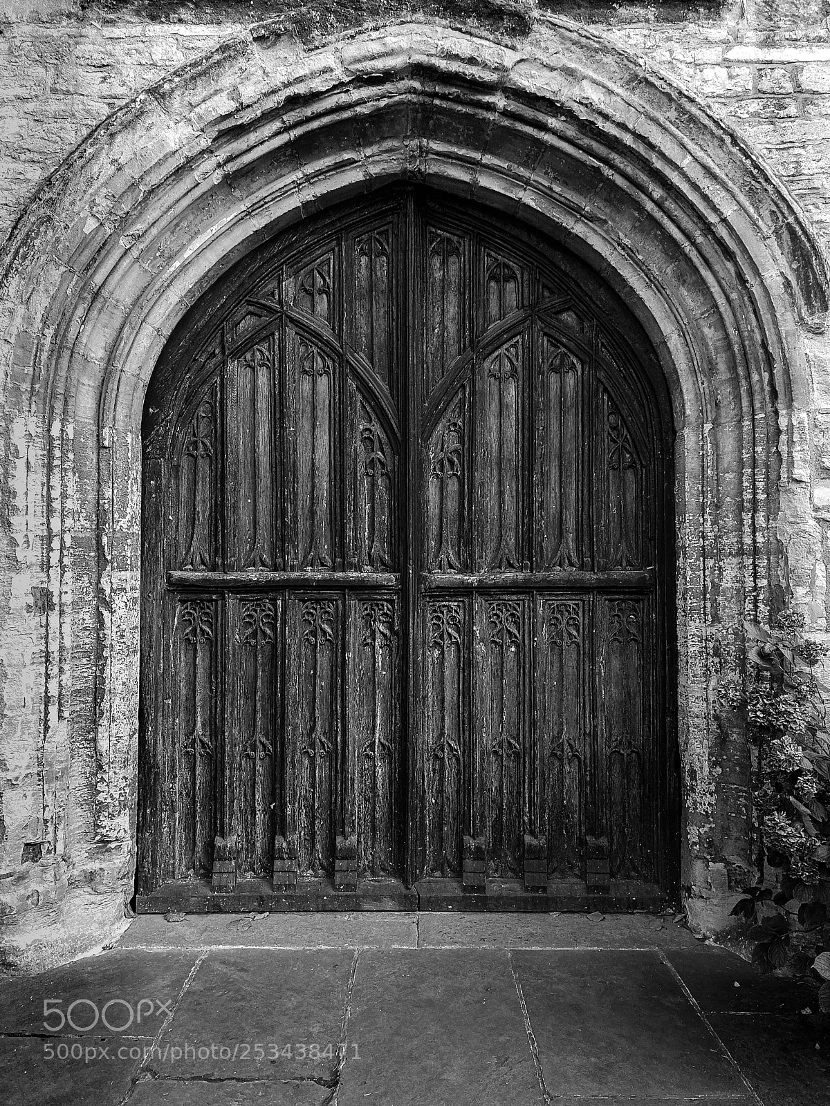 HUAWEI P10 sample photo. Holy trinity cathedral door photography