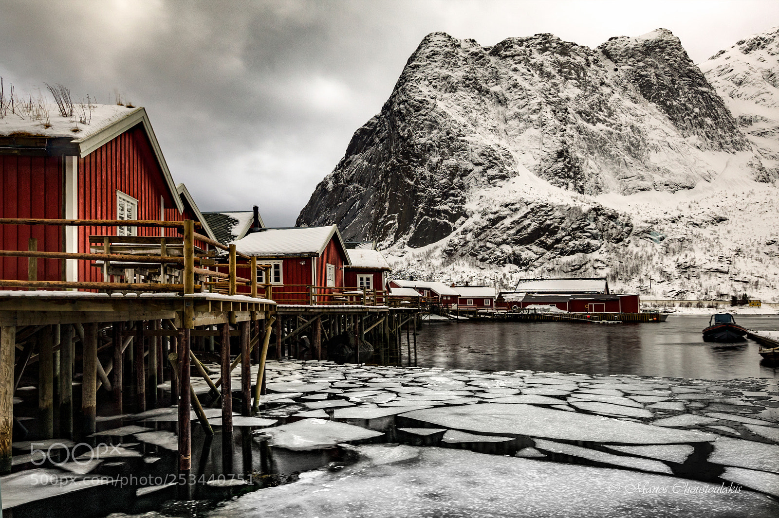 Sony a7 II sample photo. Red reine photography