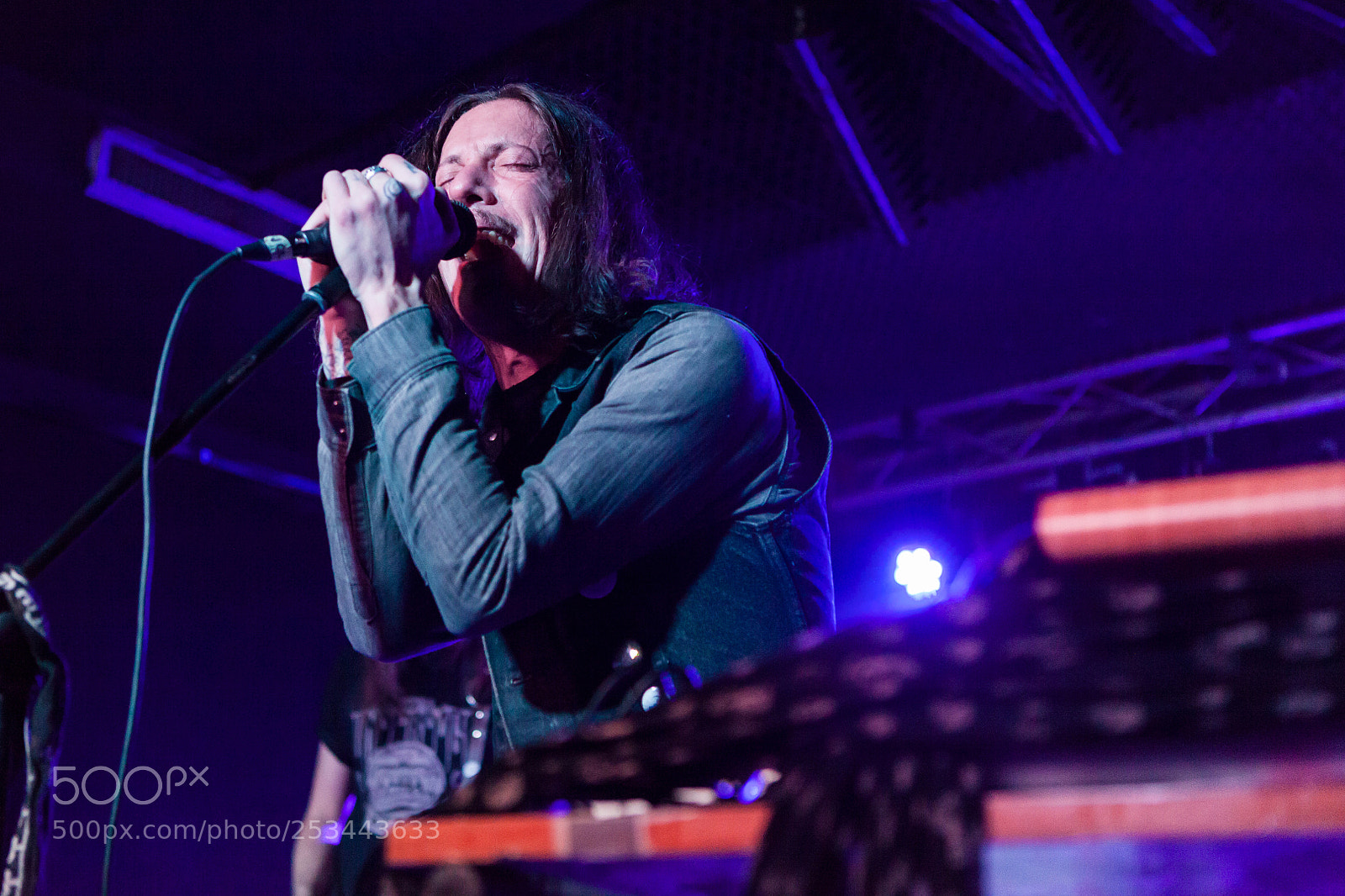 Canon EOS 5D Mark II sample photo. Live rock photography
