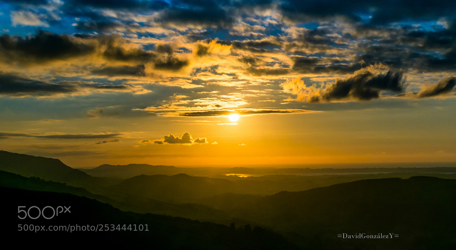 Nikon D5300 sample photo. Atardecer fuente varas photography