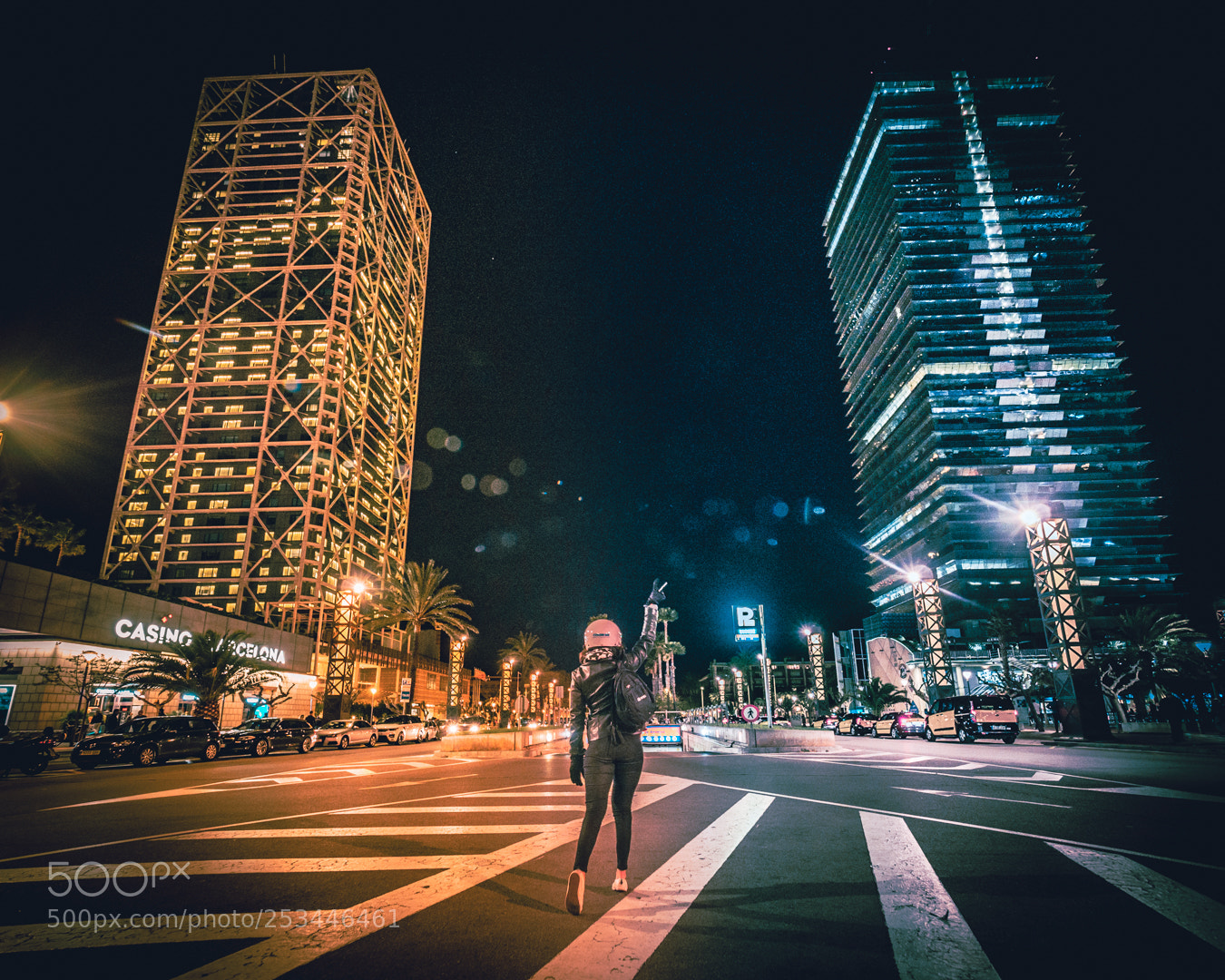 Olympus OM-D E-M10 II sample photo. Barcelona nights photography