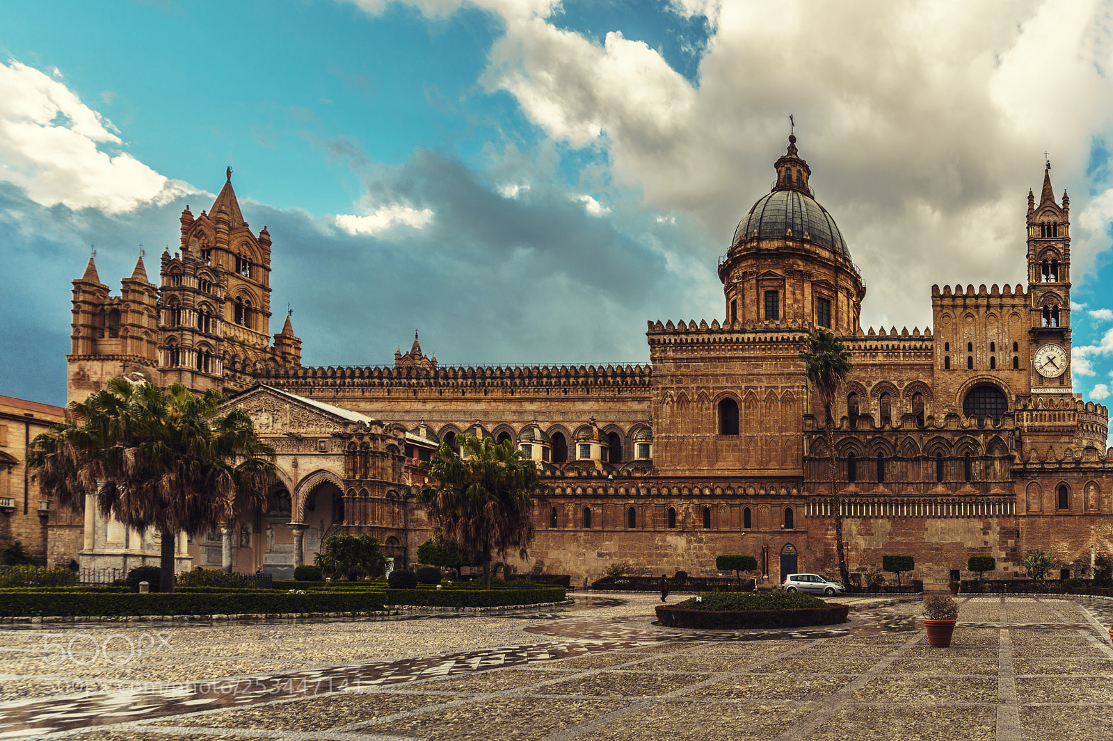 Sony a6300 sample photo. Cathedral of palermo photography