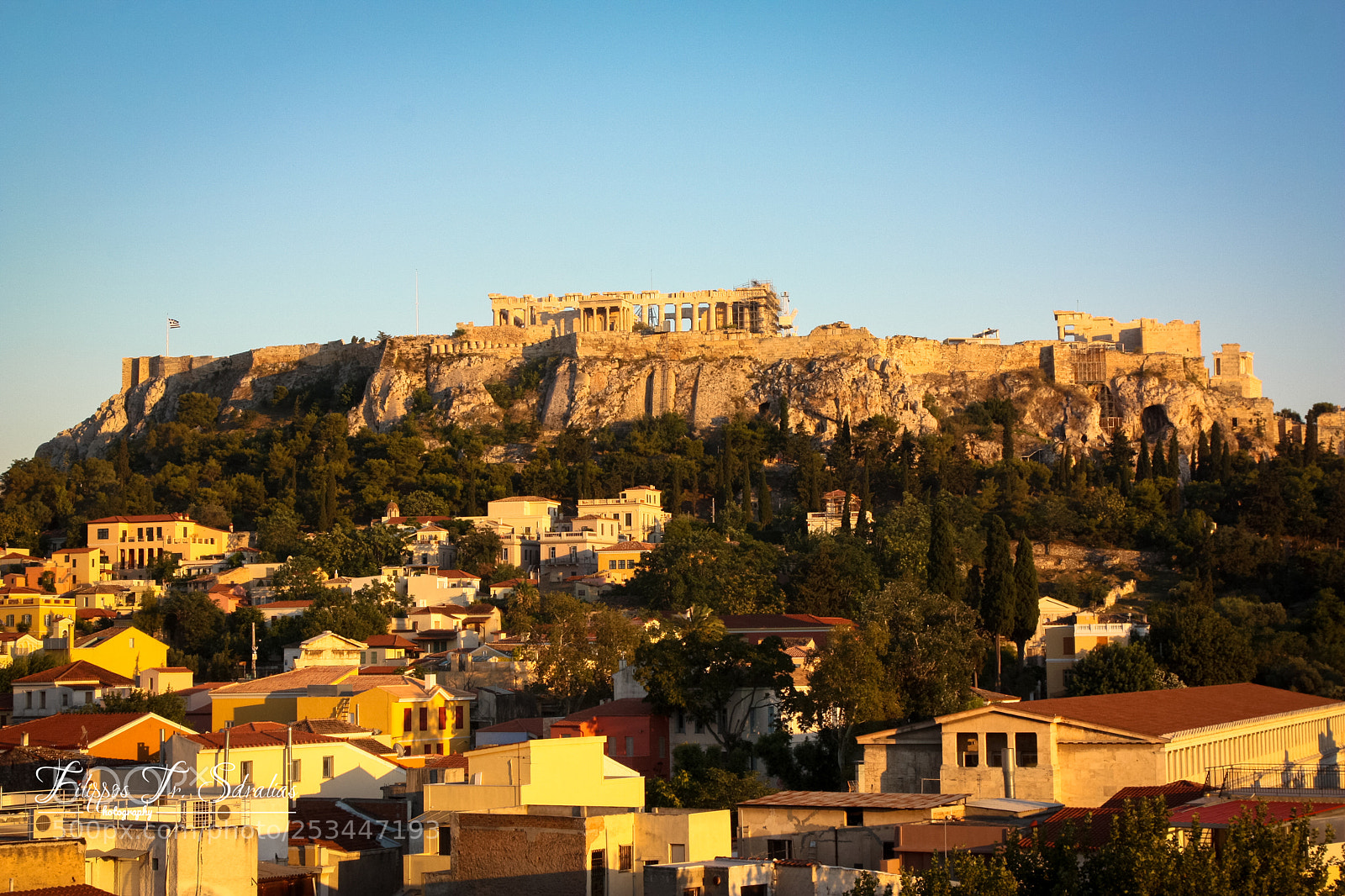 Canon EOS 450D (EOS Rebel XSi / EOS Kiss X2) sample photo. Acropolis at the golden photography