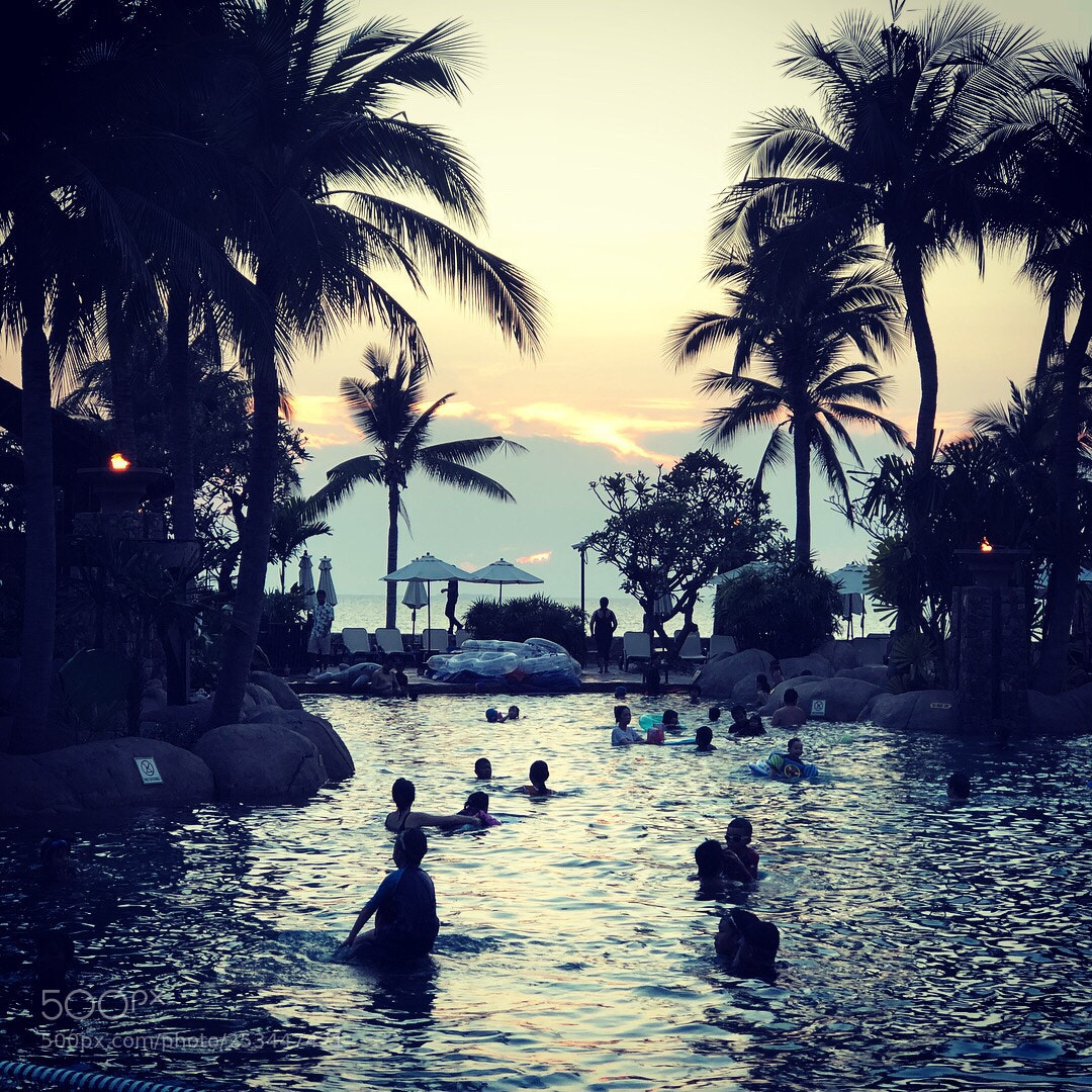 Apple iPhone 8 Plus sample photo. Sun set in pattaya photography