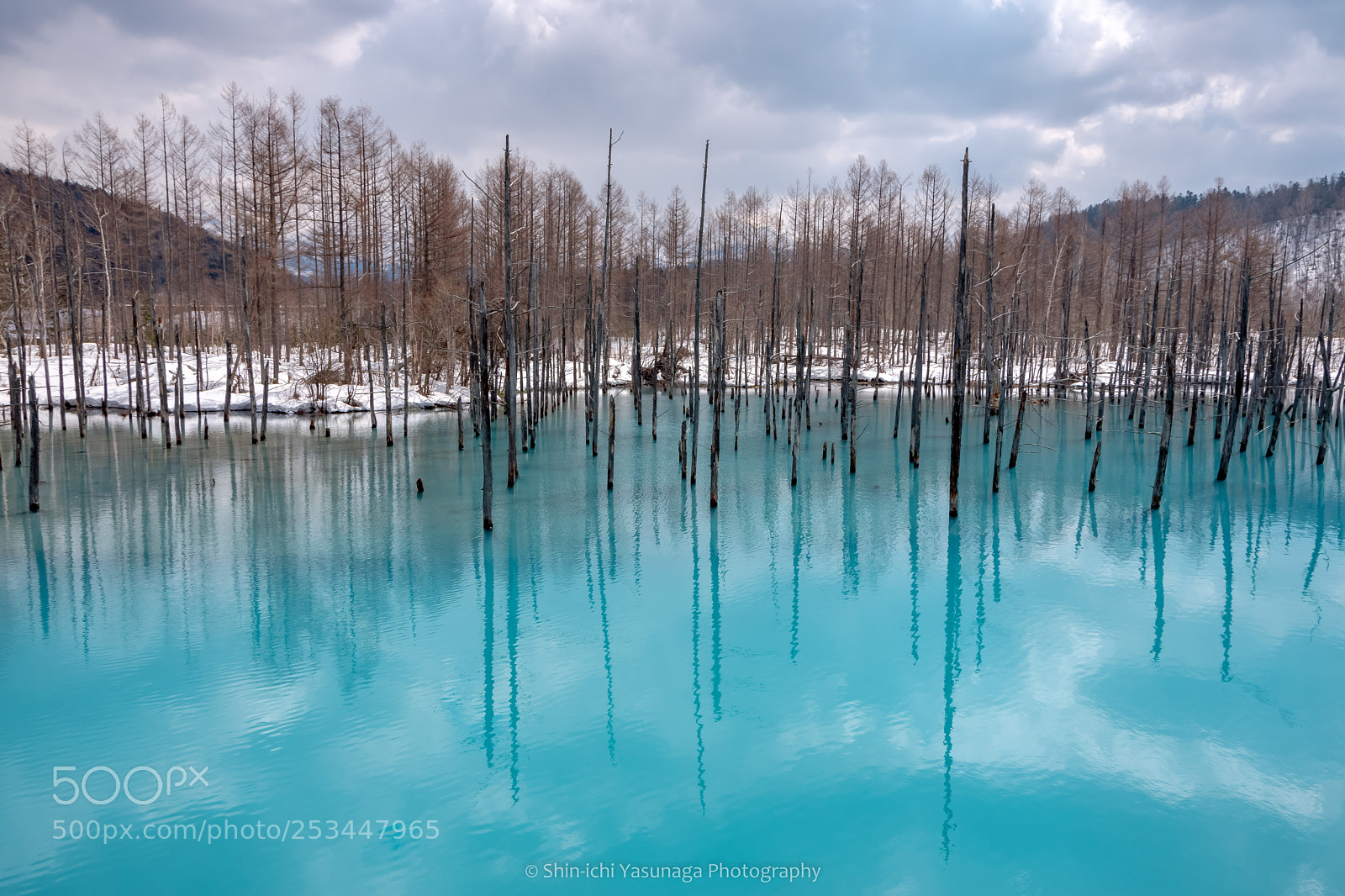 Pentax K-70 sample photo. Blue pond & reflection photography