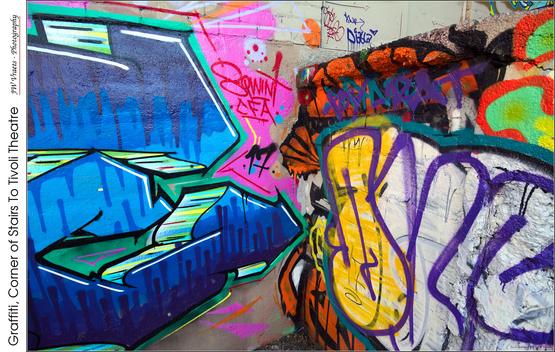 Nikon D7100 sample photo. Graffiti, corner of stairs to tivoli theatre photography