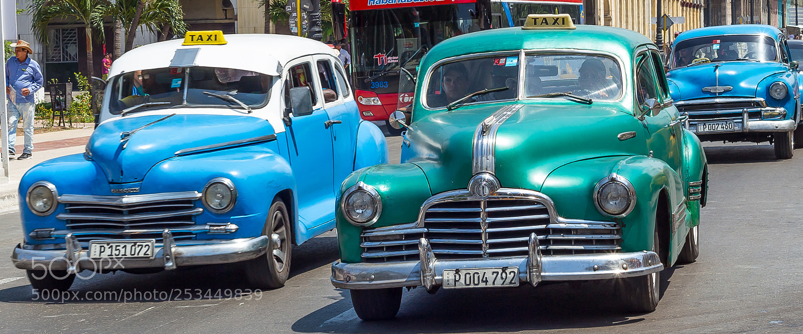 Canon EOS 700D (EOS Rebel T5i / EOS Kiss X7i) sample photo. Autos en cuba photography