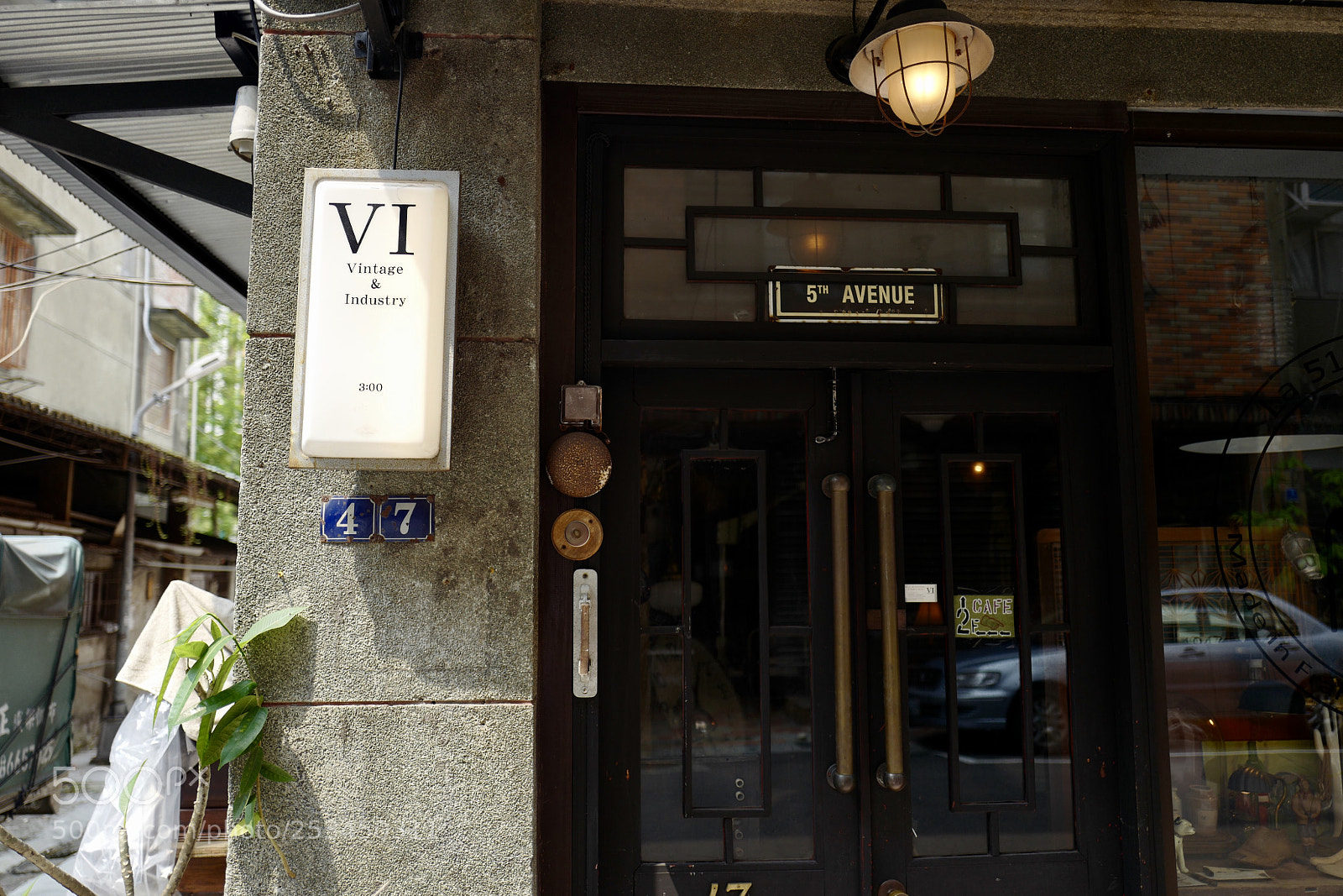 Leica Q (Typ 116) sample photo. 咖啡廳門牌圖鑑 photography