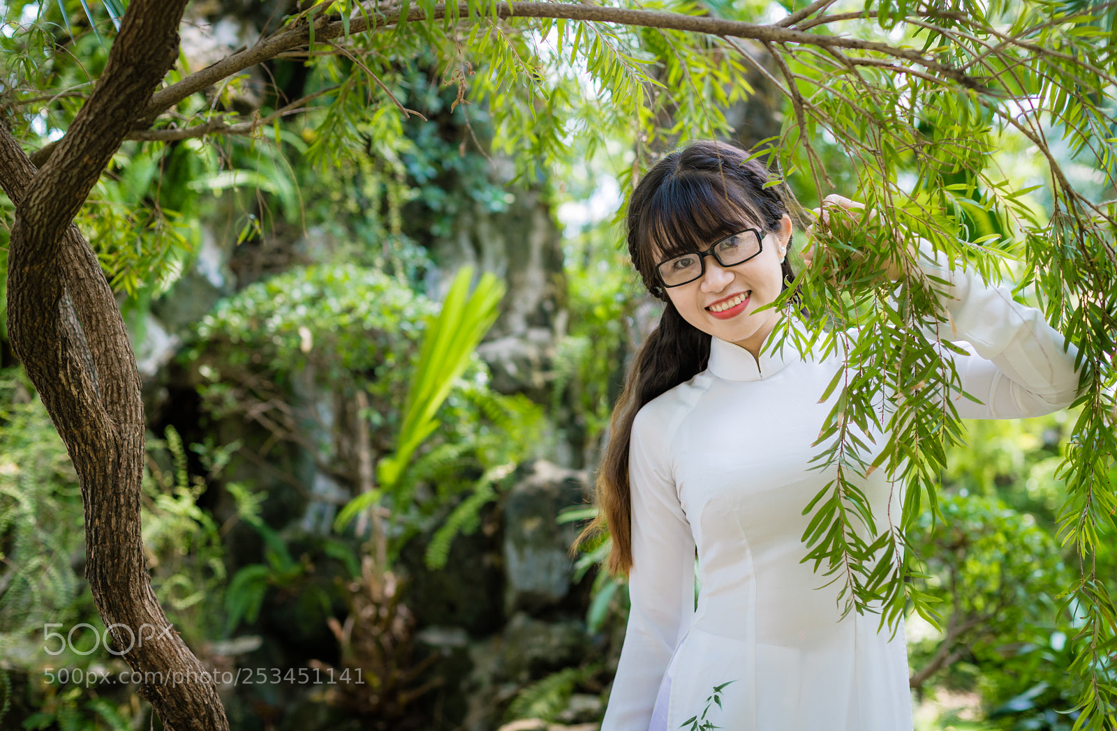 Canon EOS 6D Mark II sample photo. áo dài photography