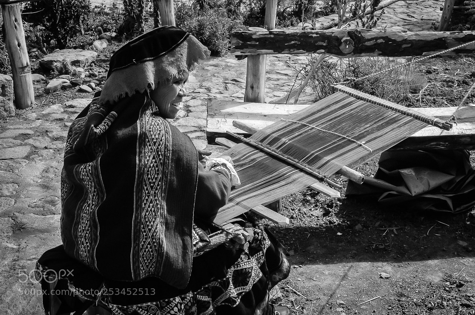 Nikon D70 sample photo. The weaver woman photography