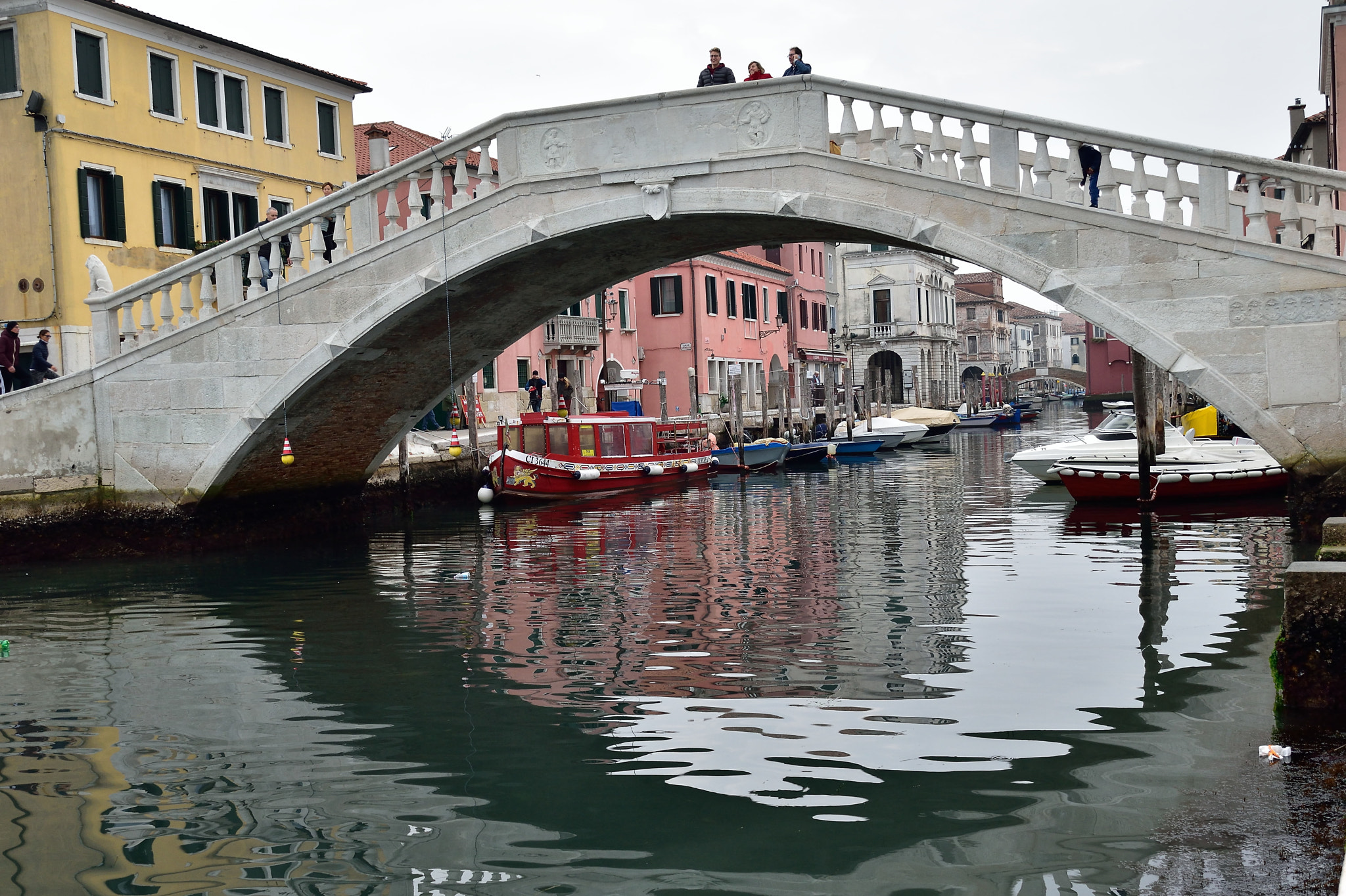 Nikon D5500 sample photo. Chioggia ponte sul canale photography