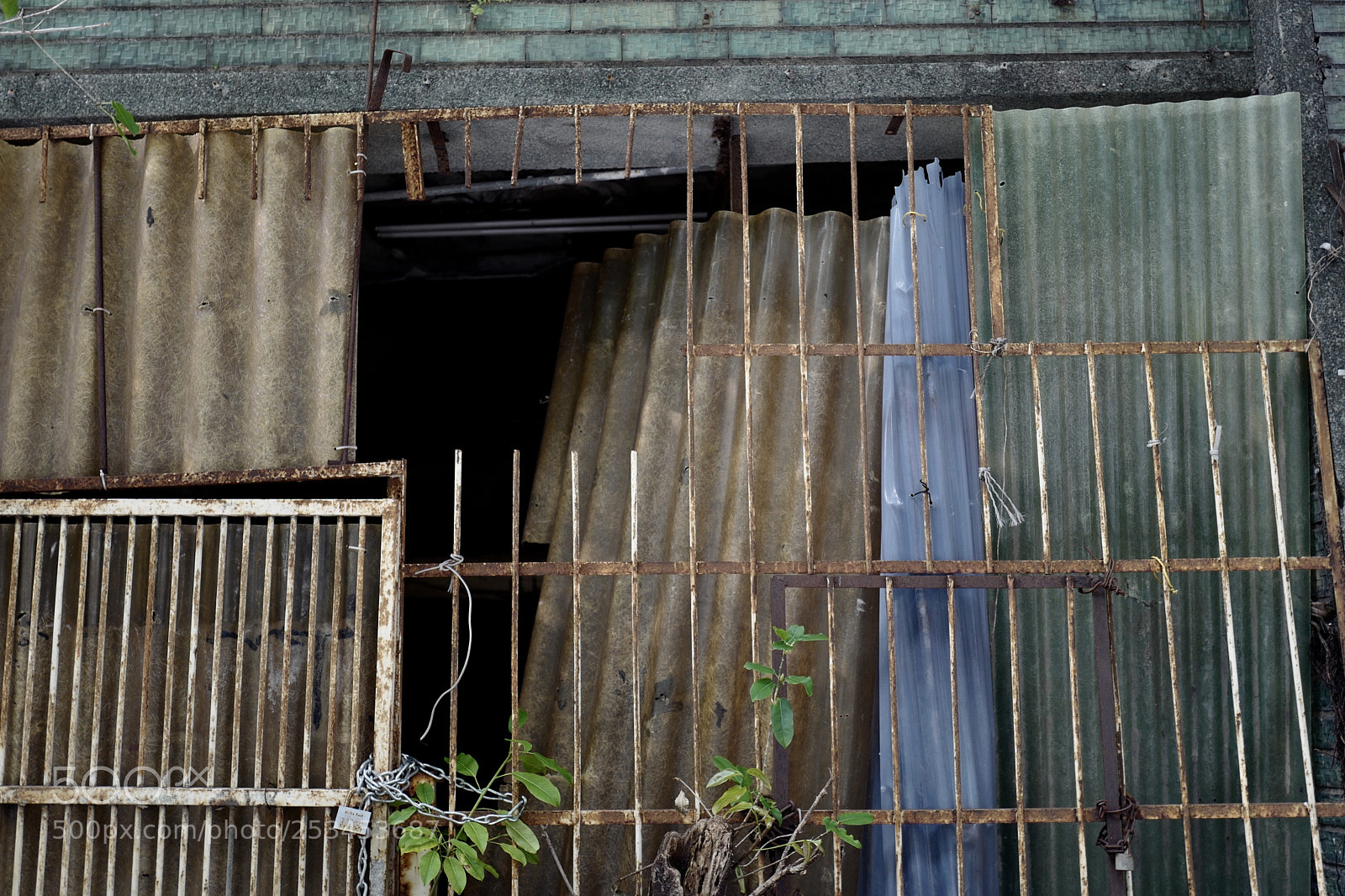 Leica Q (Typ 116) sample photo. 廢墟系列 photography