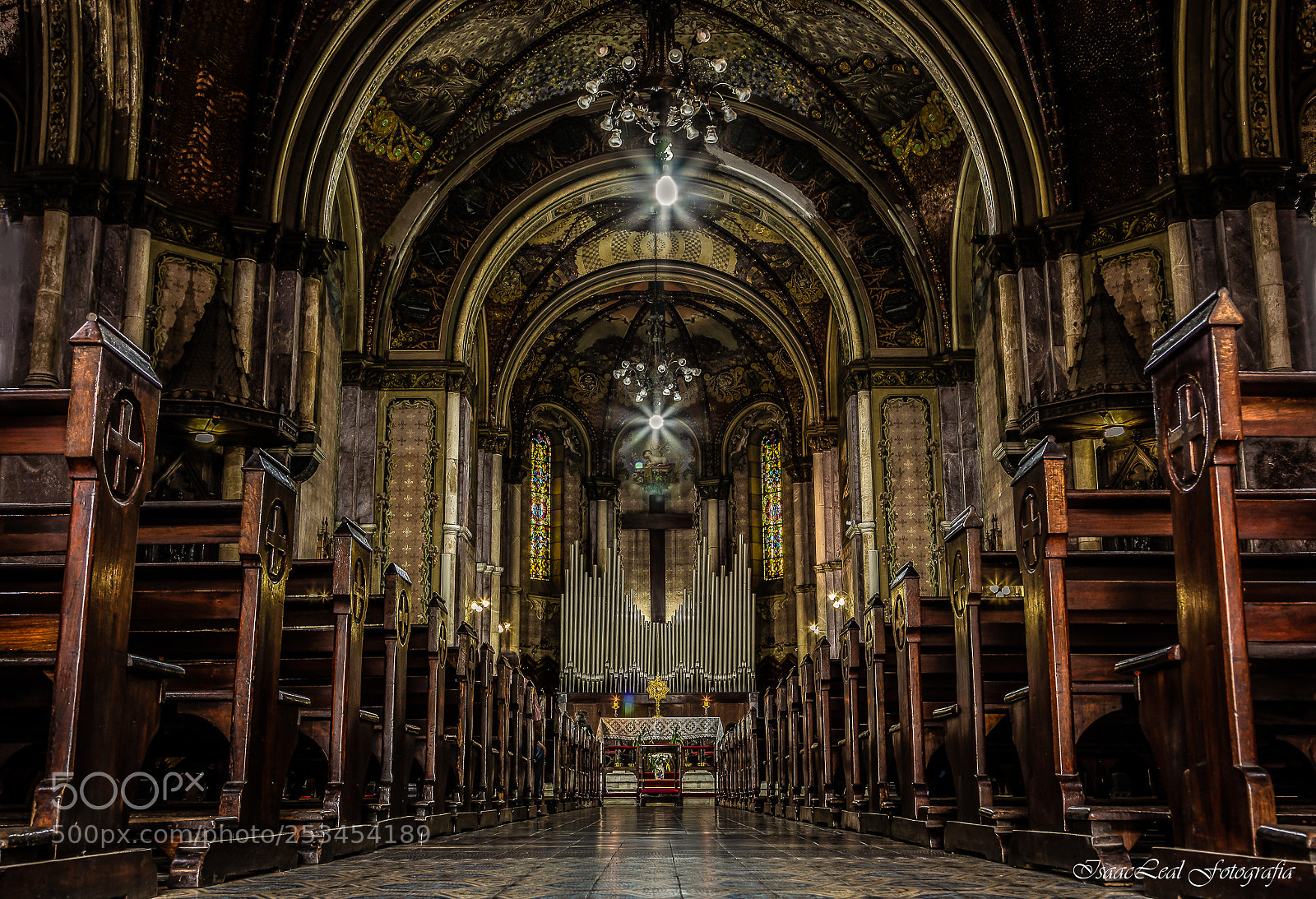 Canon EOS 750D (EOS Rebel T6i / EOS Kiss X8i) sample photo. Igreja de santa ifig photography