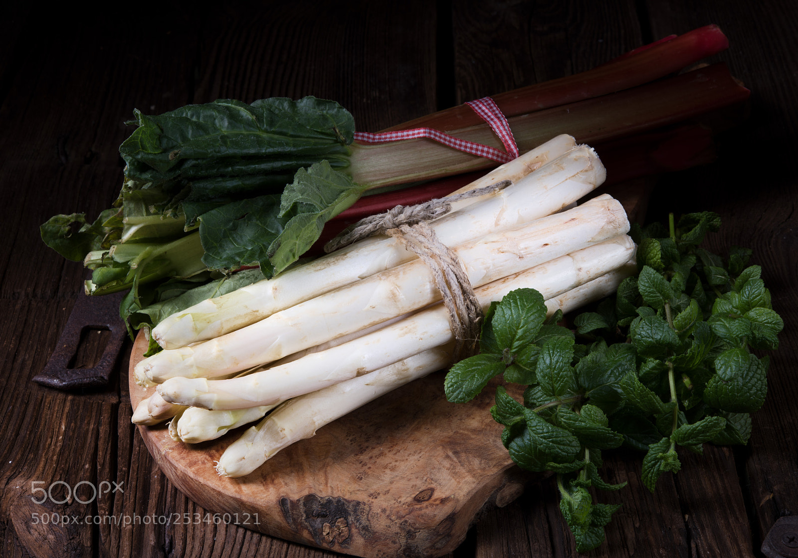 Nikon D810 sample photo. Delicious white asparagus photography