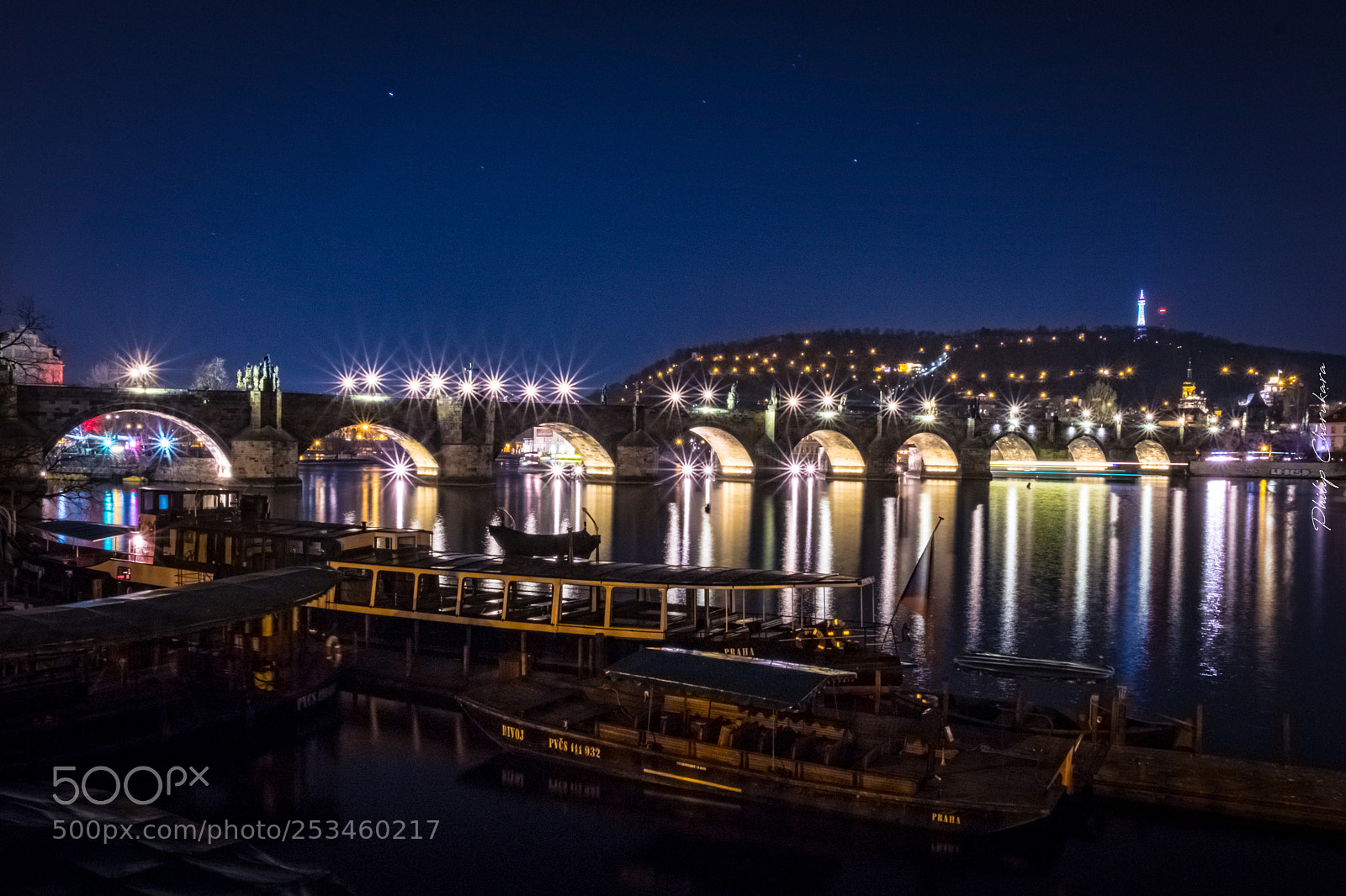 Fujifilm X-T20 sample photo. Bridge across vltava photography