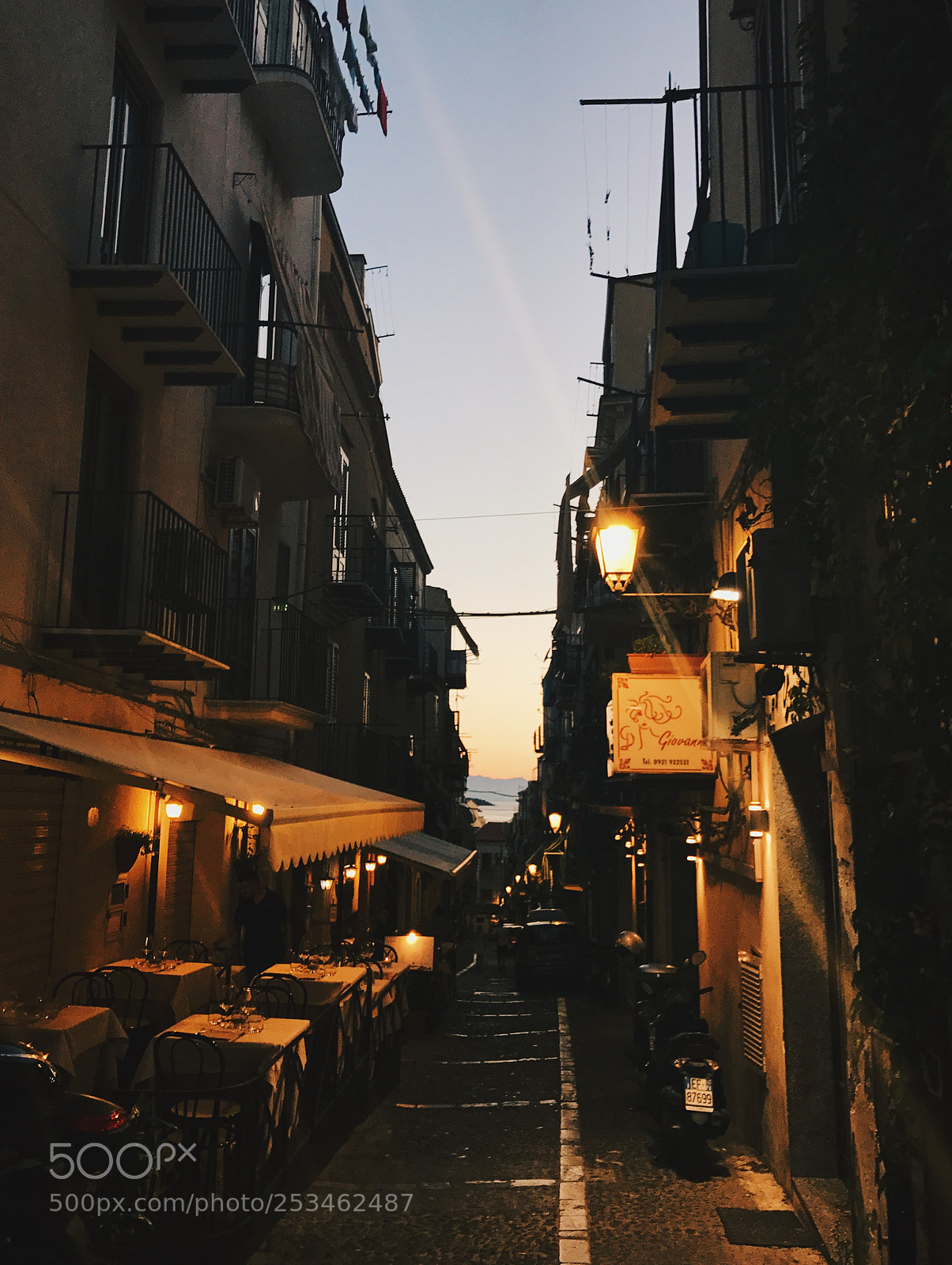 Apple iPhone 7 sample photo. Processed with vsco with photography