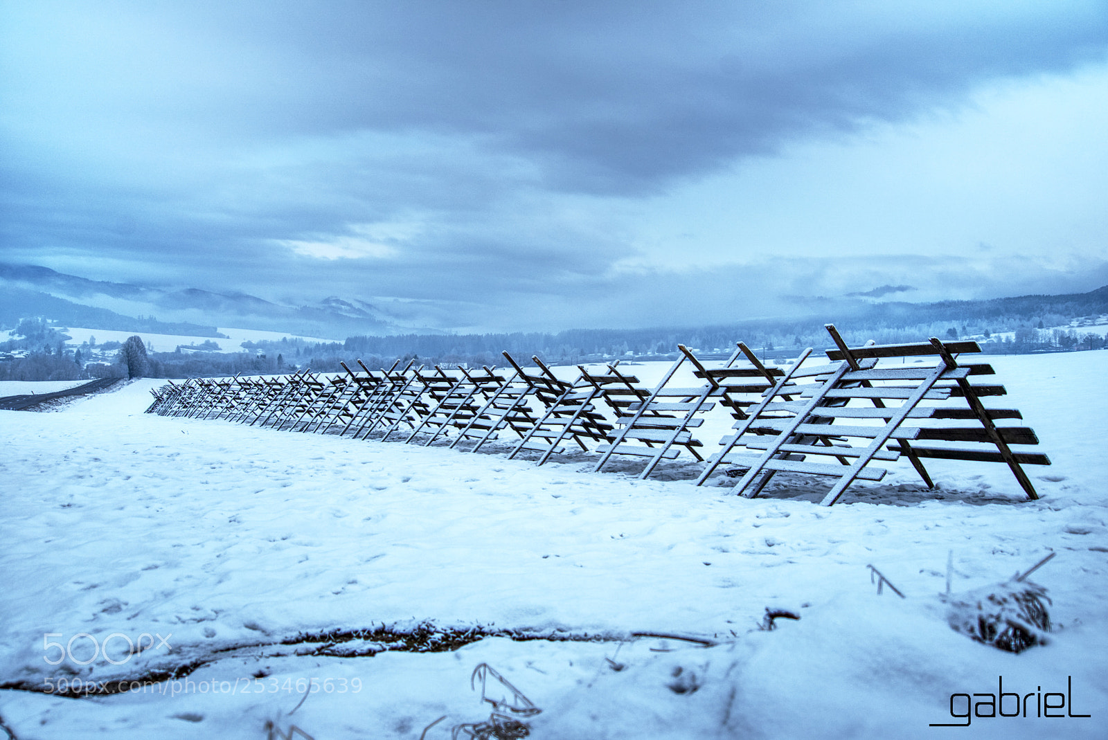Sony a7 sample photo. Schneebretter photography