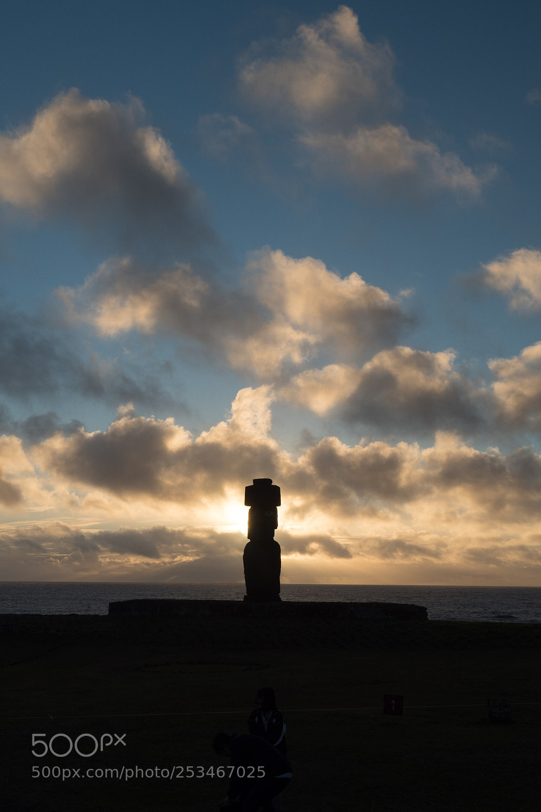 Olympus OM-D E-M5 II sample photo. Easter island sunset photography