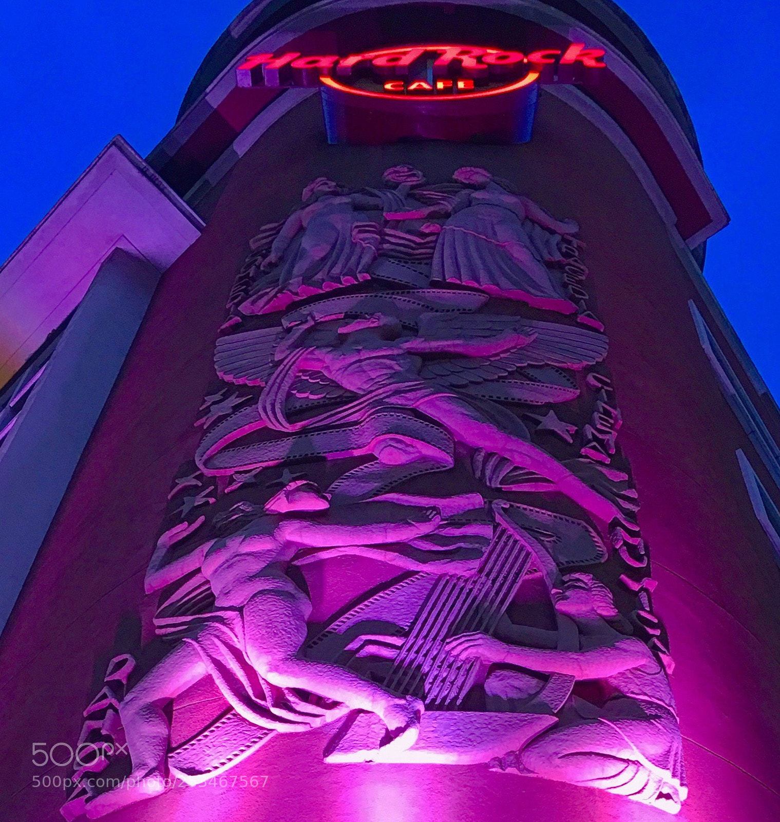 Apple iPhone 6s Plus sample photo. Hard rock cafe photography