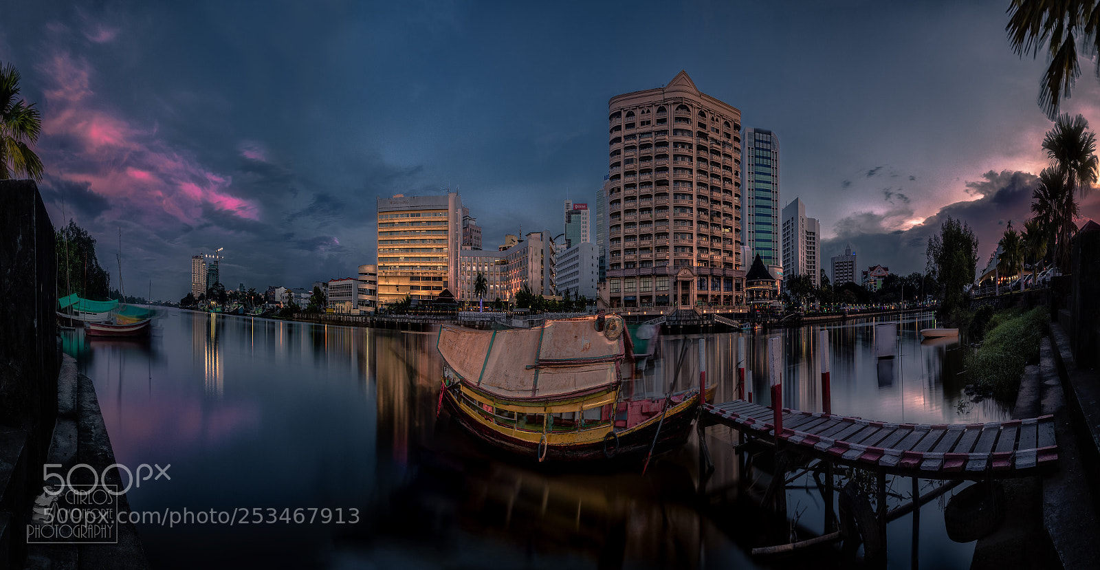 Canon EOS-1D X Mark II sample photo. Dusk photography