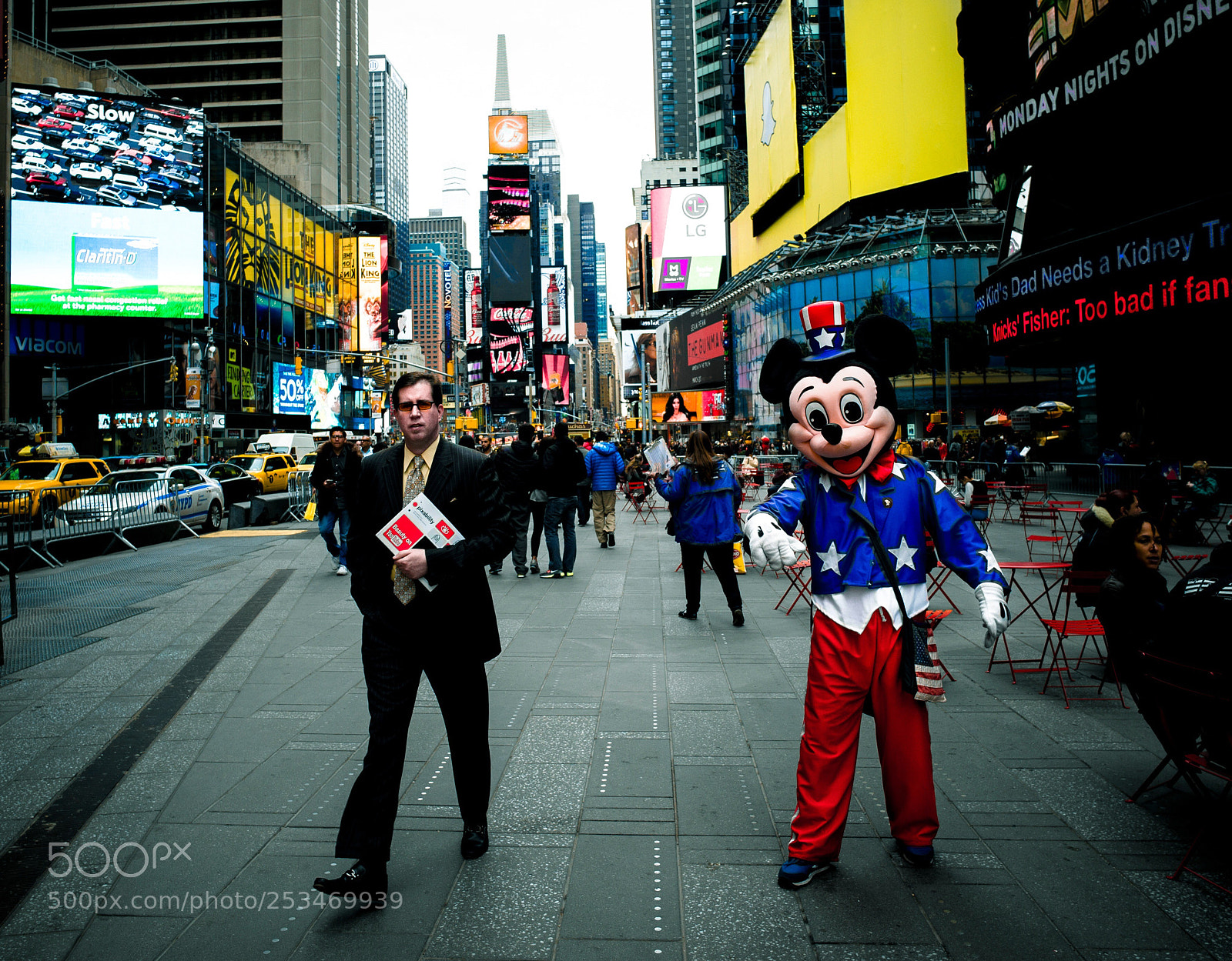 Leica M (Typ 240) sample photo. Strange encounter  photography