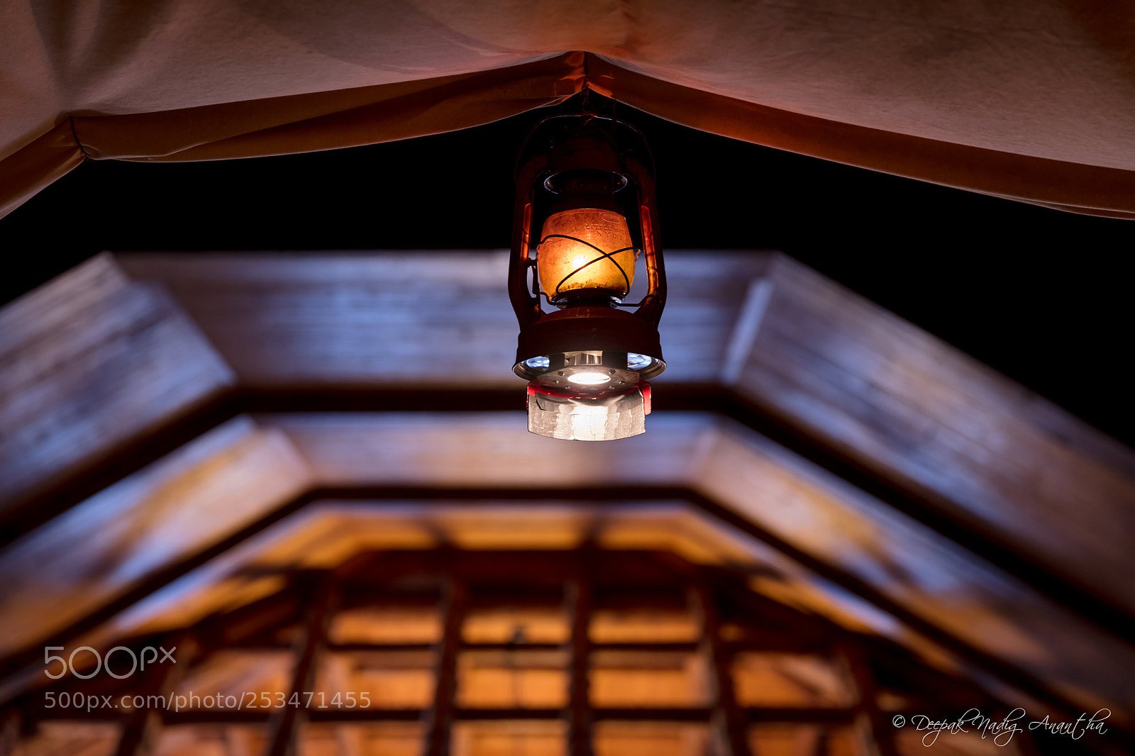 Canon EOS 5DS sample photo. Lantern photography