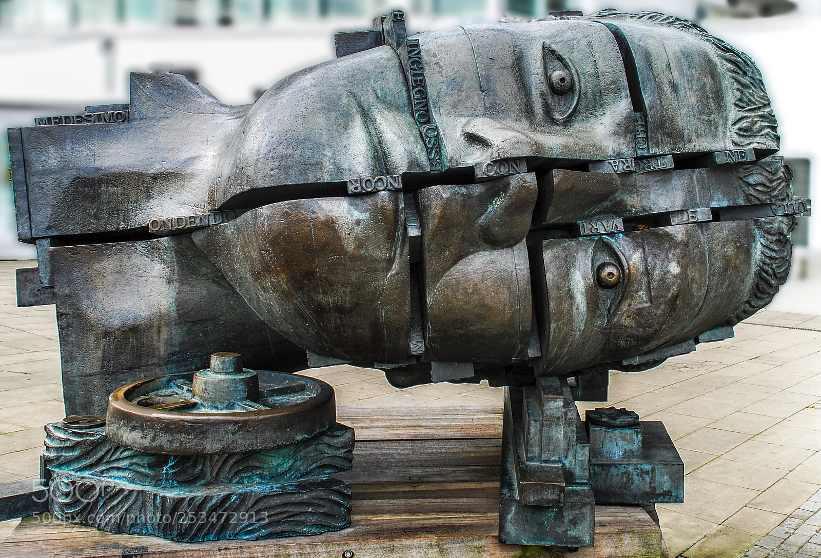 Nikon D80 sample photo. Broken head - london photography