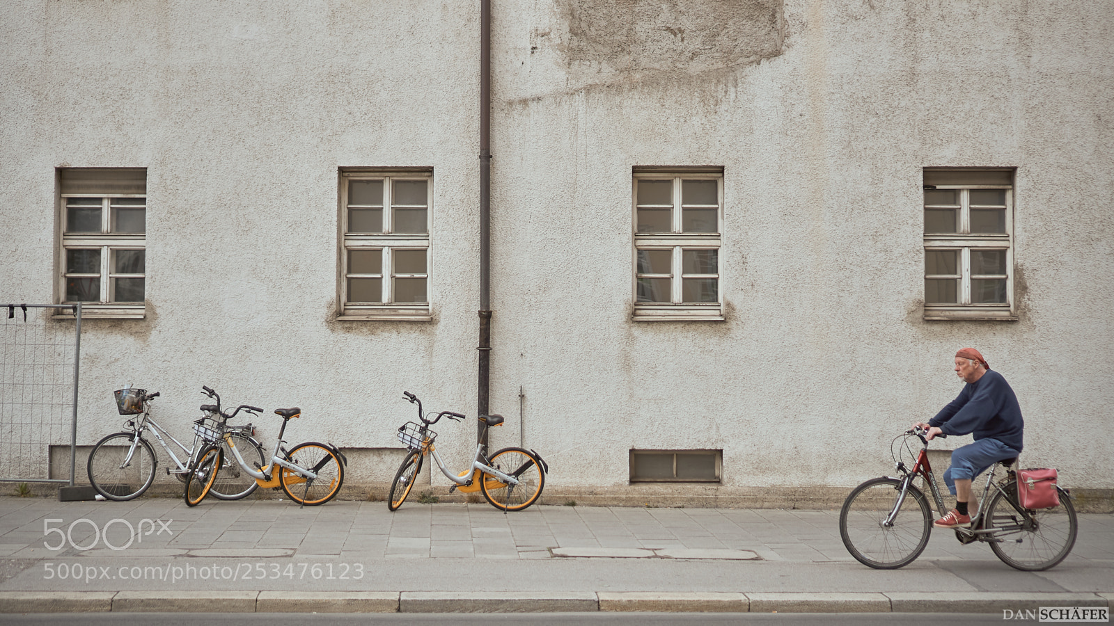 Sony a6000 sample photo. I got photobiked photography