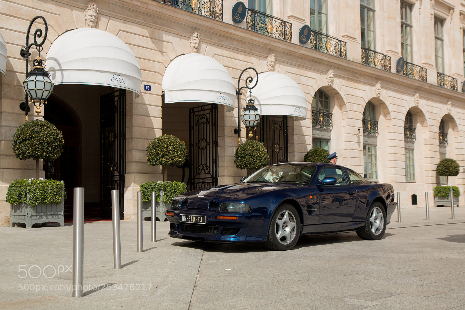 Canon EOS 70D sample photo. 2000 aston martin v8 photography