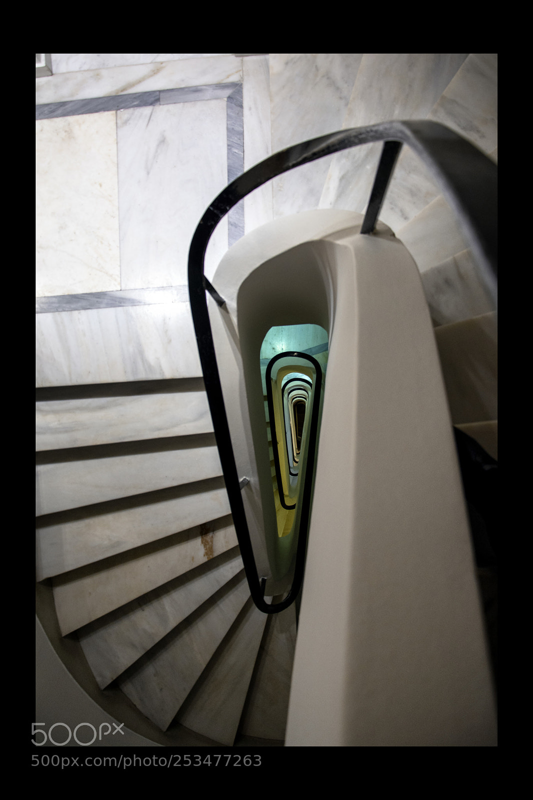 Nikon D5200 sample photo. Spiral photography