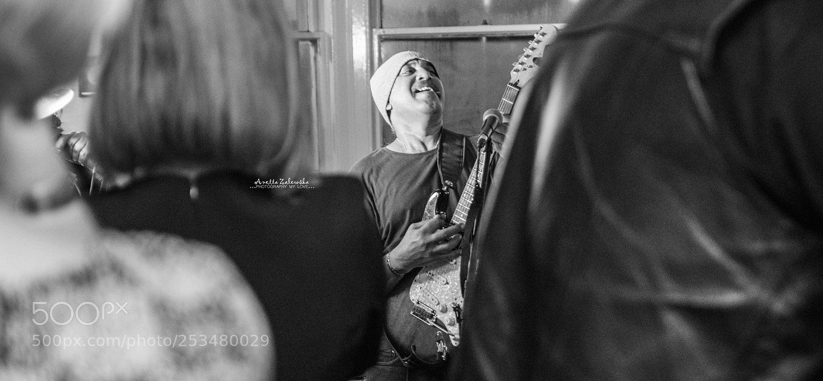 Nikon D3300 sample photo. Guitar and human emotions. photography