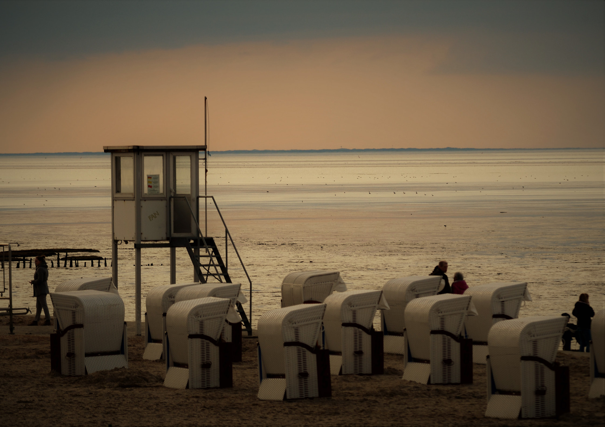 Nikon D5100 sample photo. At the coastline photography