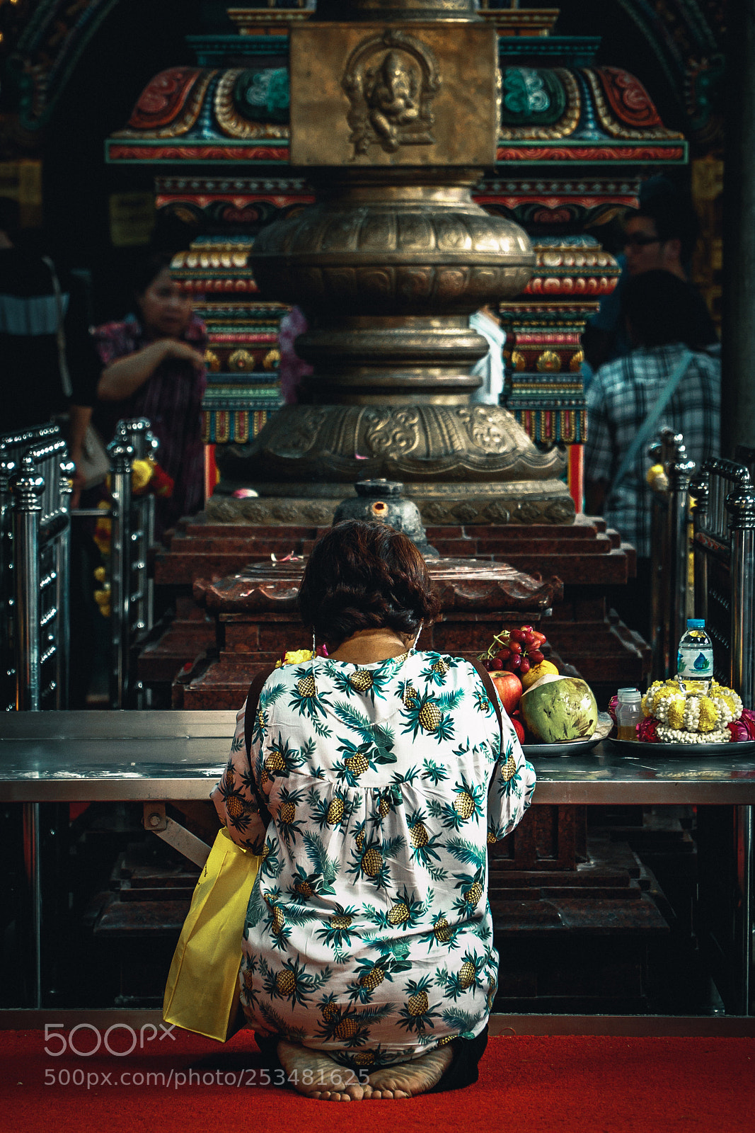 Sony a6500 sample photo. Old woman praying at photography