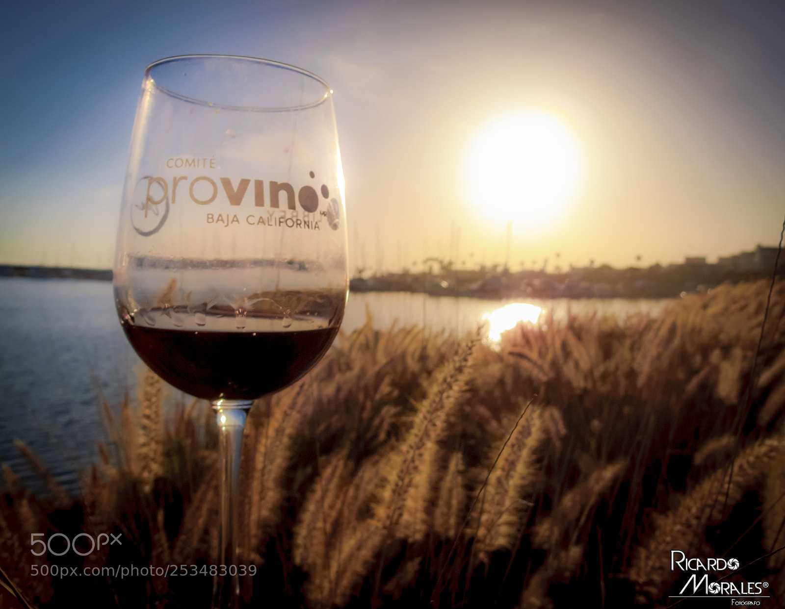 Canon PowerShot G10 sample photo. Un vino al atardecer. photography