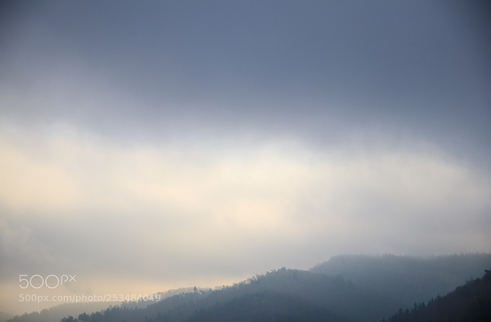 Canon EOS 80D sample photo. Fog and clouds photography