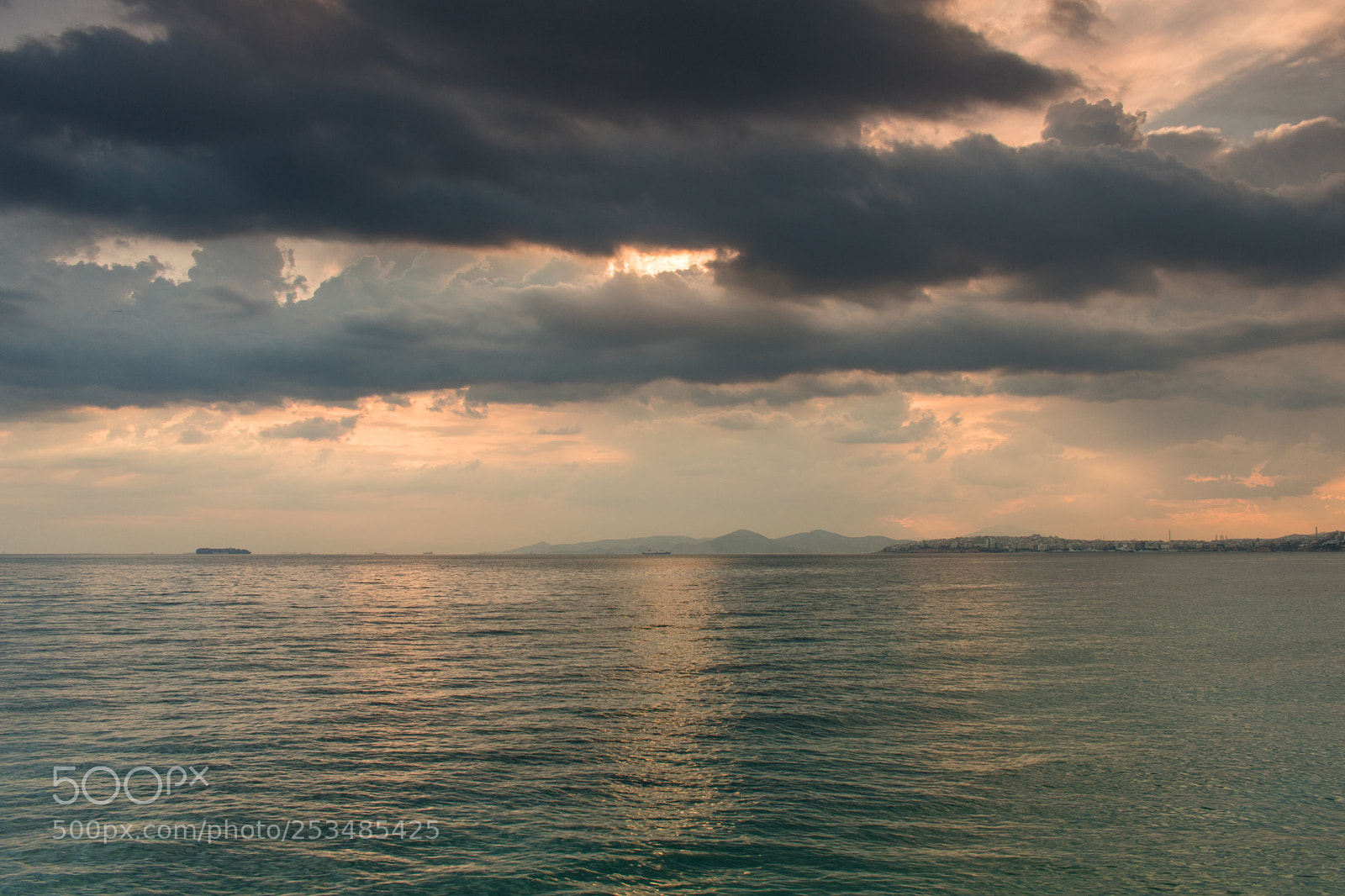 Canon EOS 750D (EOS Rebel T6i / EOS Kiss X8i) sample photo. Sunset in athens photography