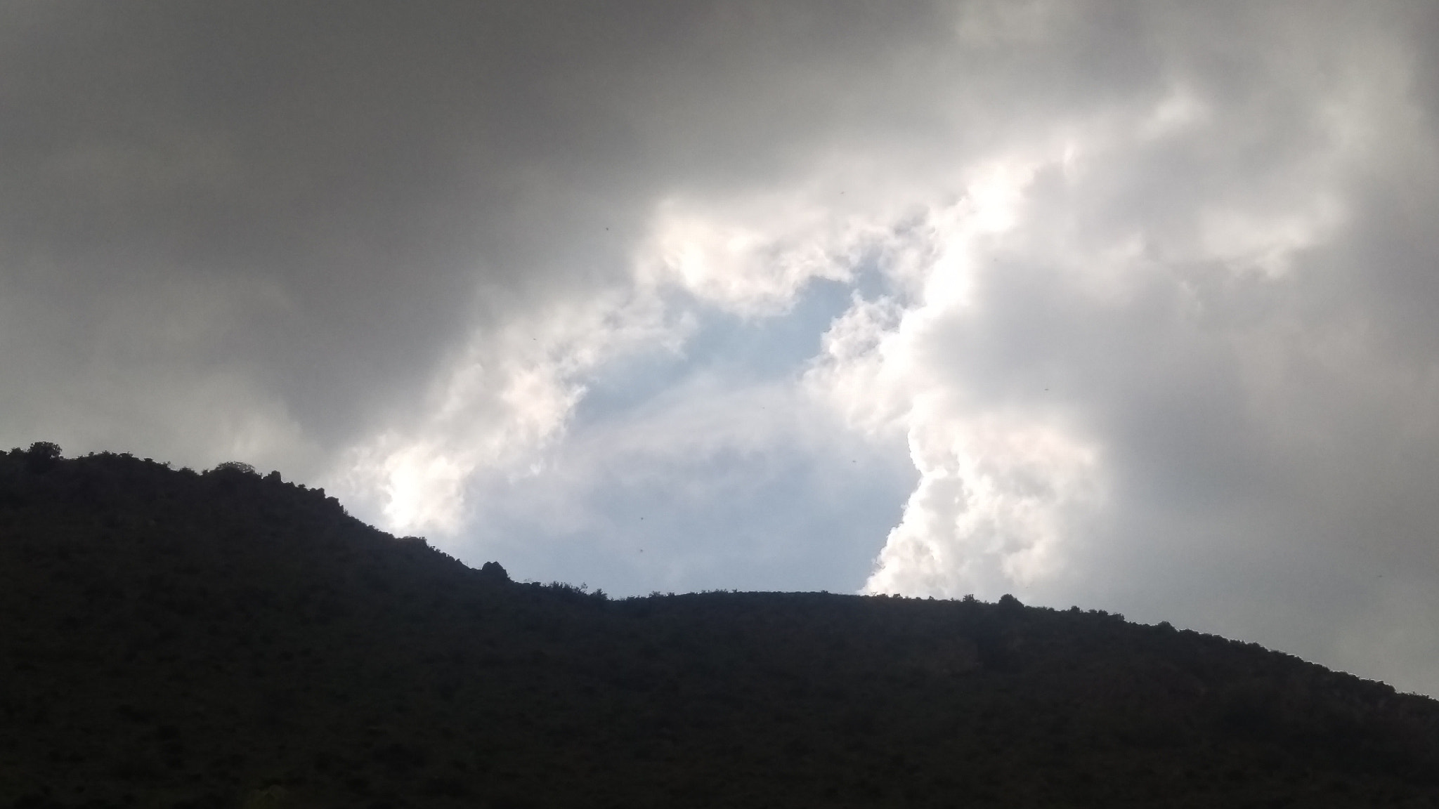 HTC ONE M9 sample photo. The gate of heaven photography
