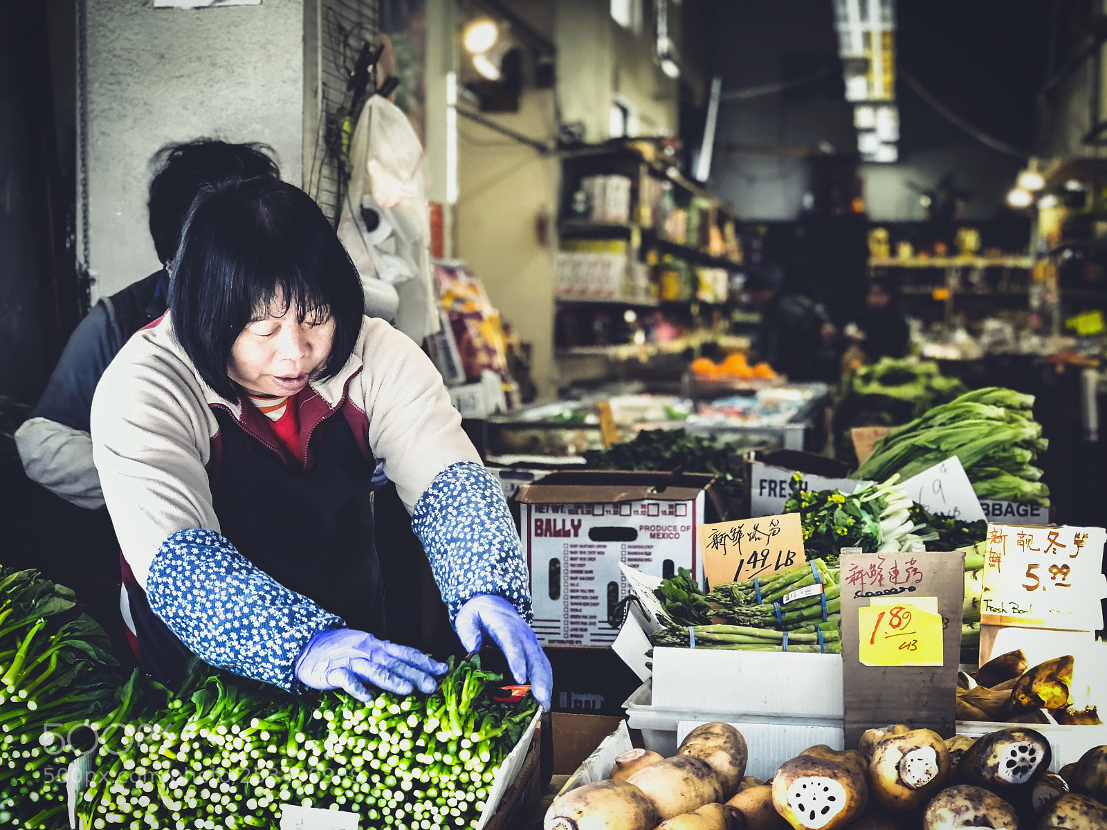 Apple iPhone 8 Plus sample photo. Chinatown market photography